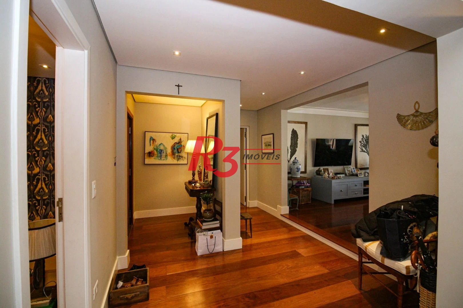 Apartamento com 3 suítes à venda, 360 m² por R$ 4.000.000 - Boqueirão - Santos/SP