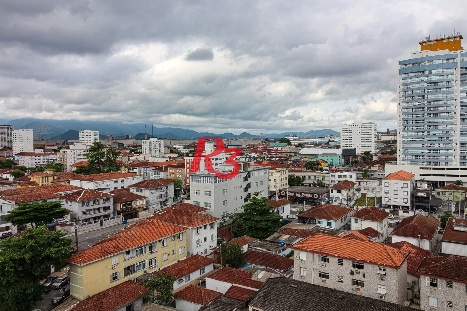 Cobertura à venda, 157 m² por R$ 950.000,00 - Encruzilhada - Santos/SP