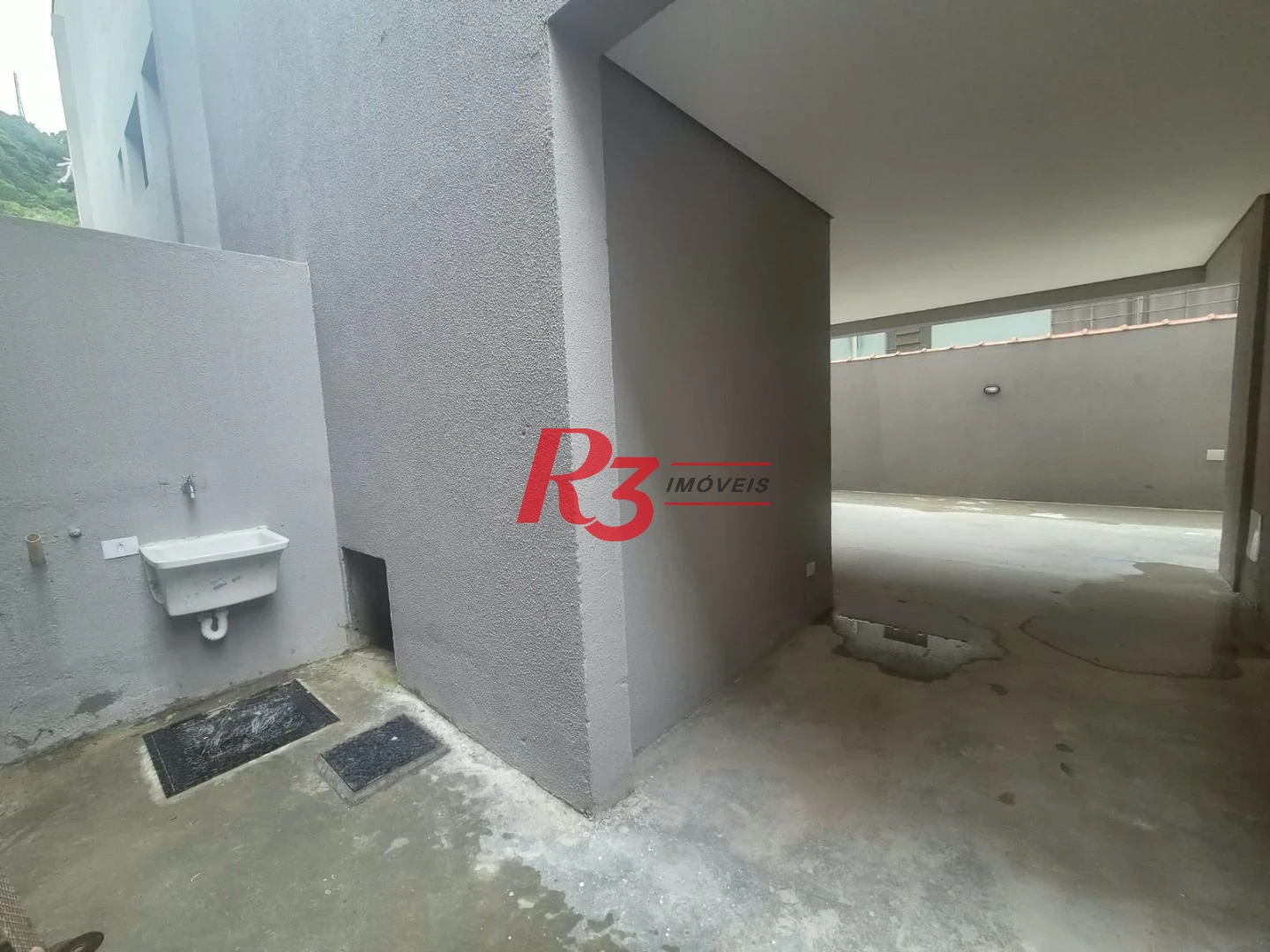 Village com 2 dormitórios à venda, 90 m² por R$ 560.000,00 - Marapé - Santos/SP