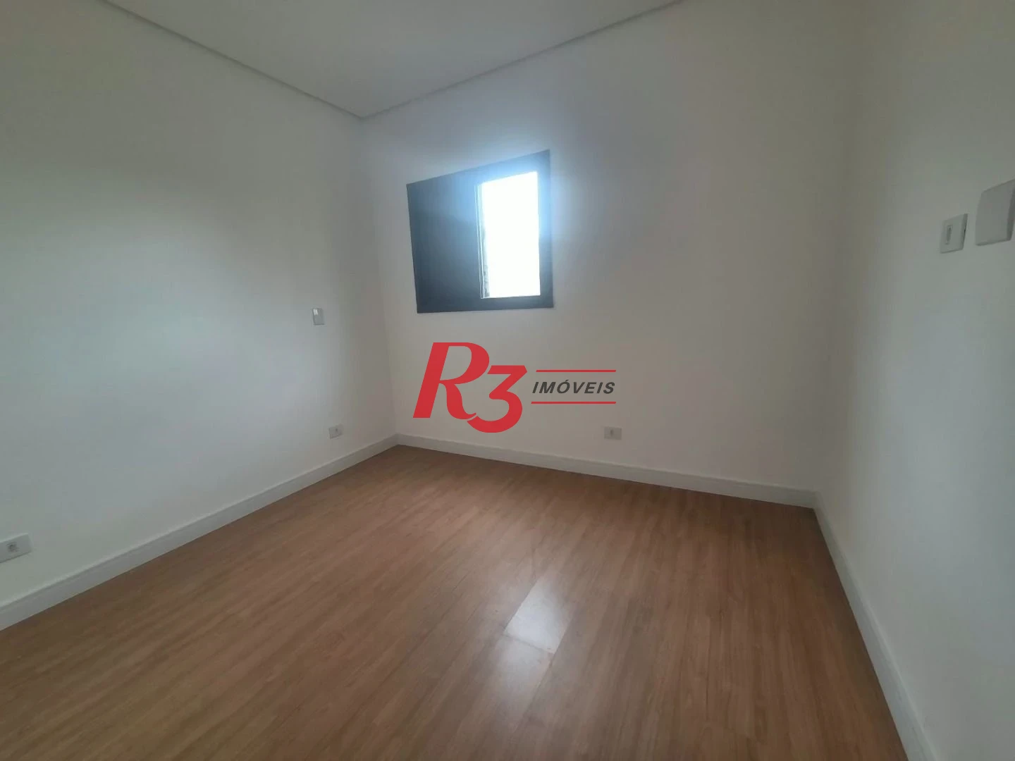 Village com 2 dormitórios à venda, 90 m² por R$ 560.000,00 - Marapé - Santos/SP