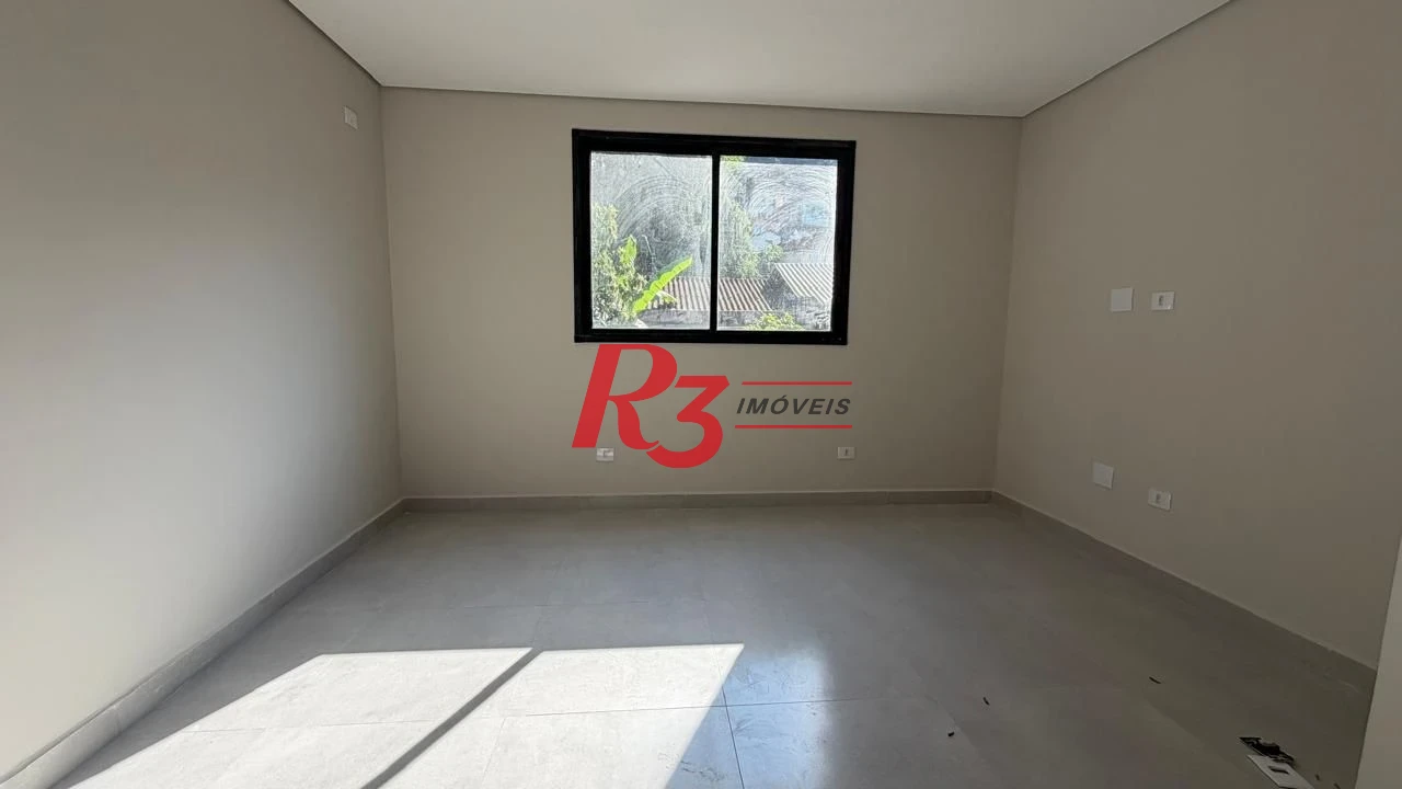 Village à venda, 90 m² por R$ 700.000,00 - Marapé - Santos/SP