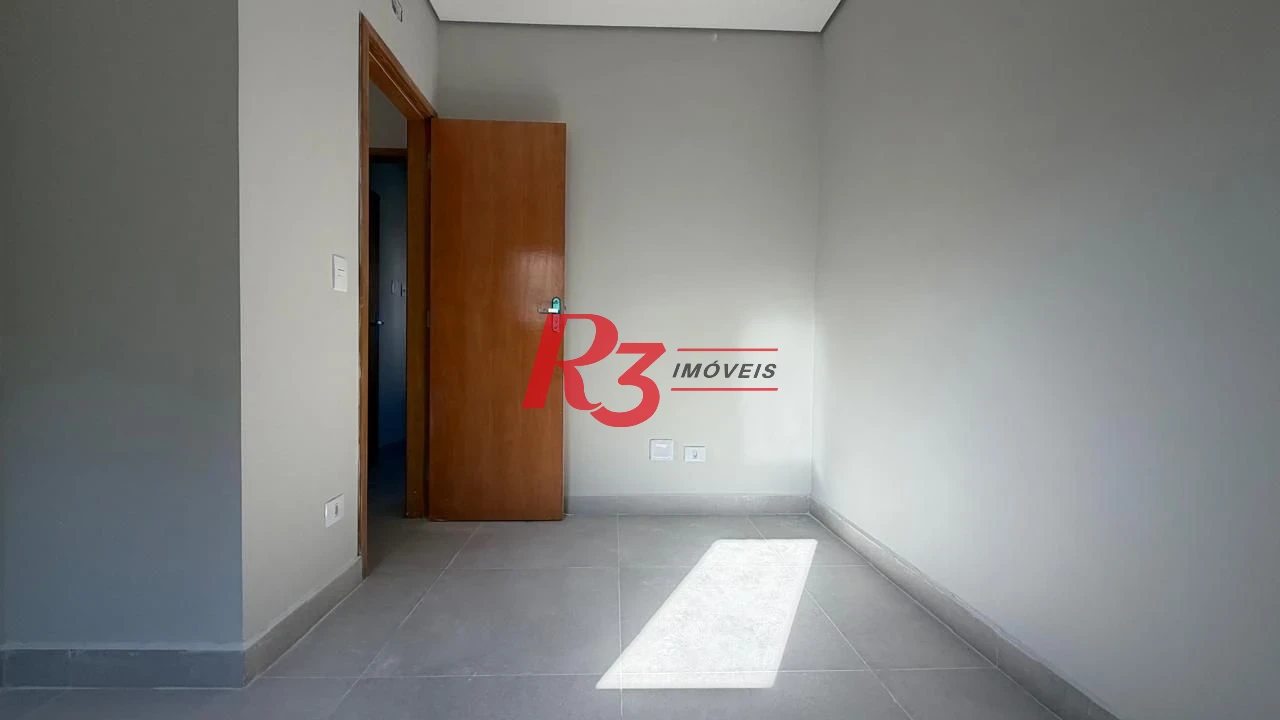 Village à venda, 90 m² por R$ 700.000,00 - Marapé - Santos/SP