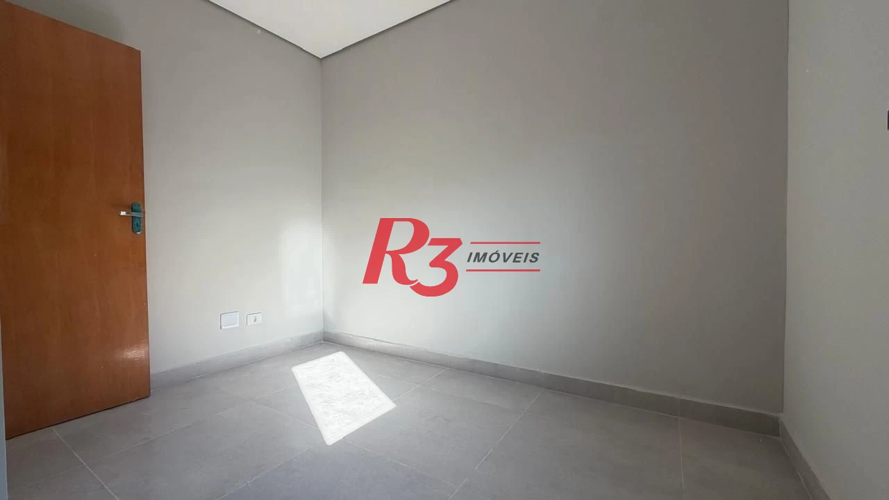 Village à venda, 90 m² por R$ 700.000,00 - Marapé - Santos/SP