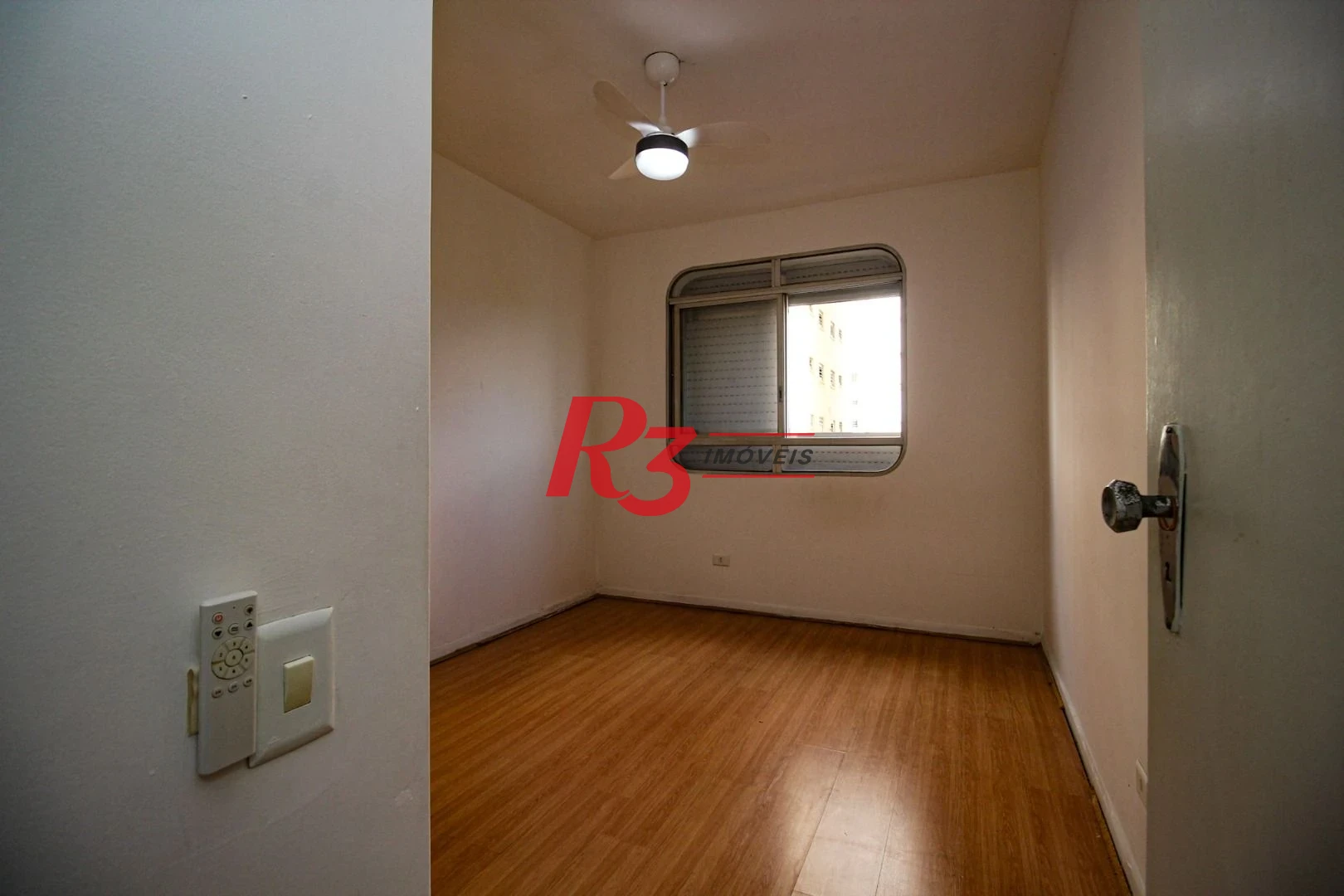 Apartamento com 3 dormitórios à venda, 107 m² por R$ 790.000,00 - Boqueirão - Santos/SP