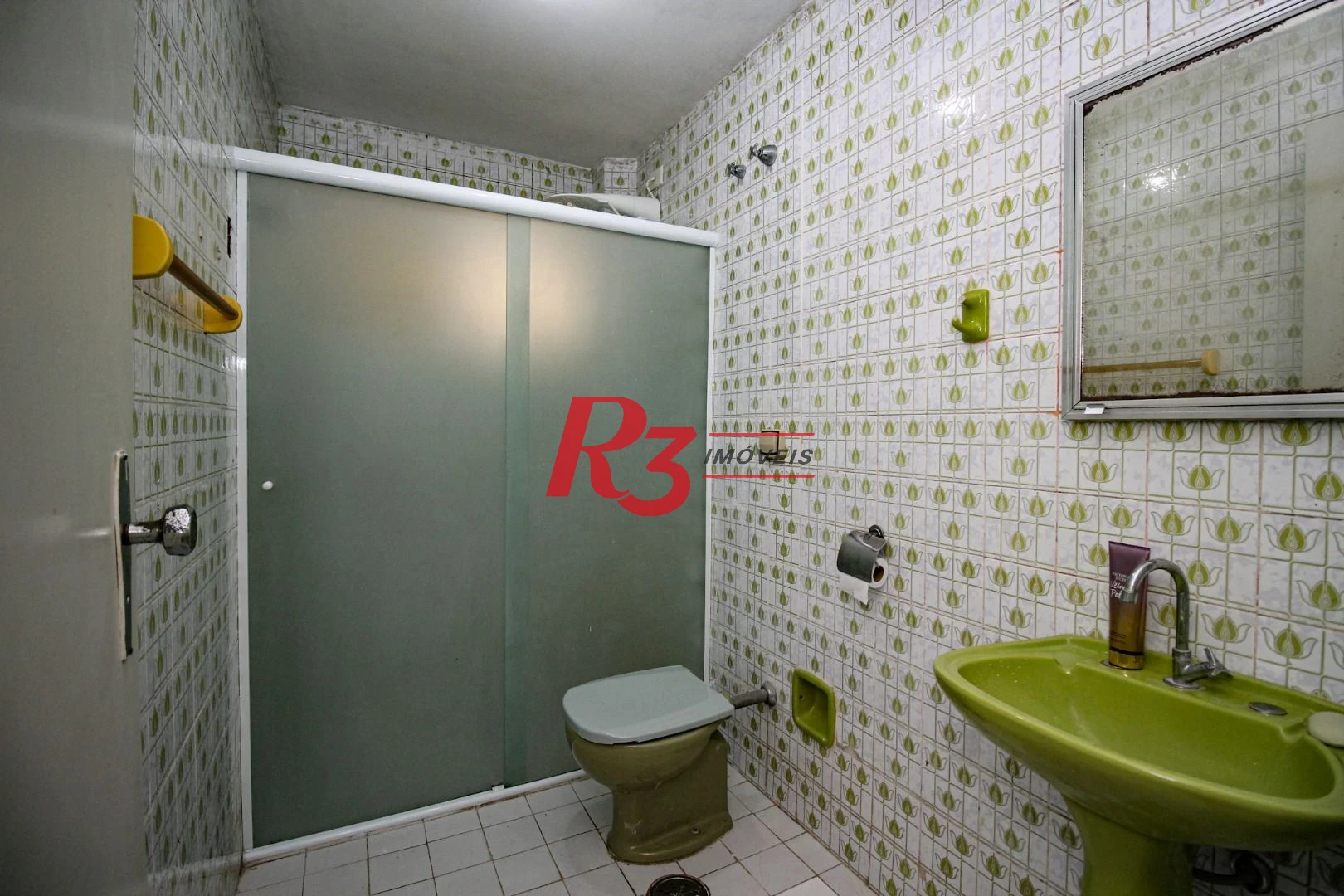 Apartamento com 3 dormitórios à venda, 107 m² por R$ 790.000,00 - Boqueirão - Santos/SP