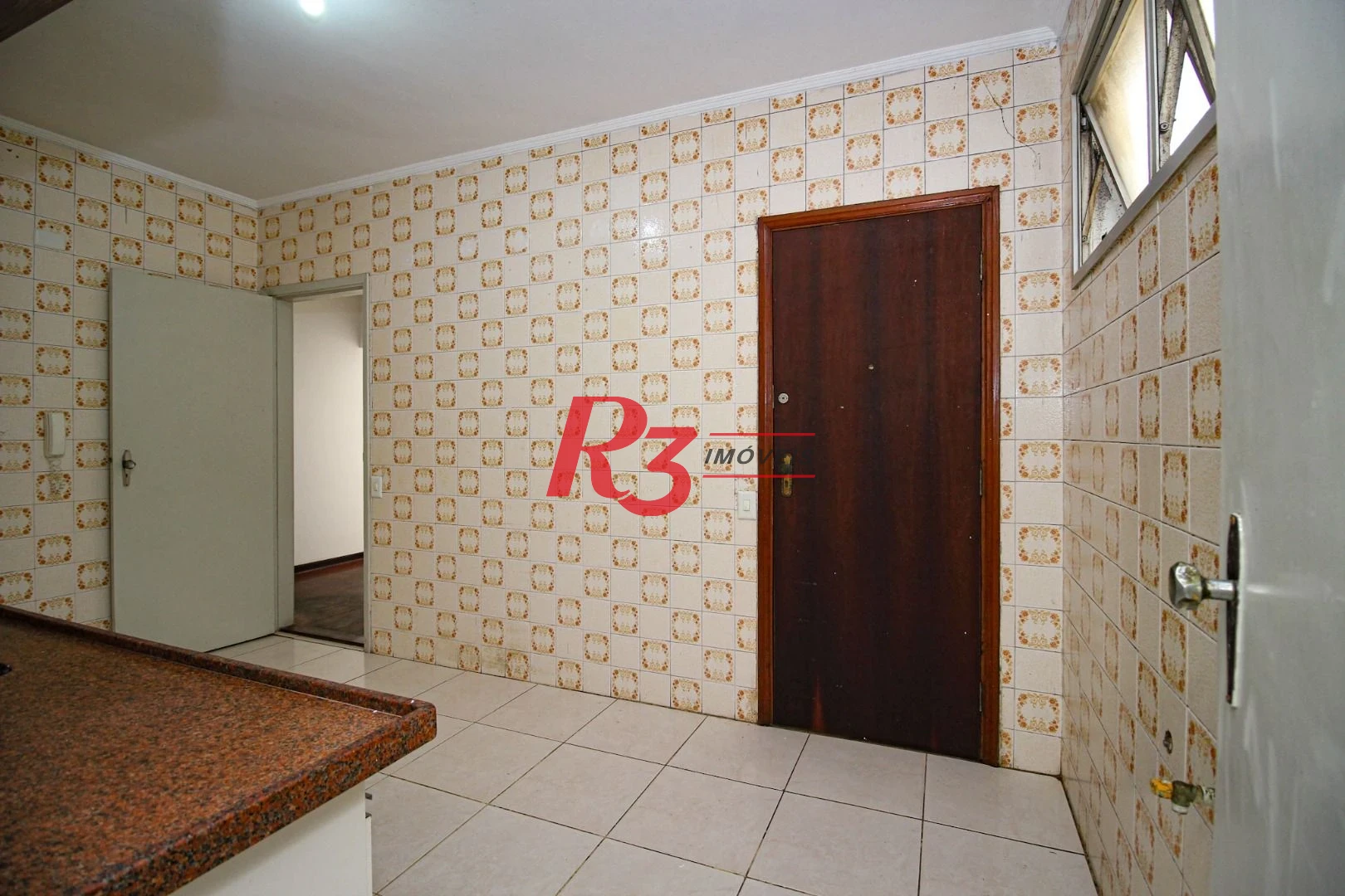 Apartamento com 3 dormitórios à venda, 107 m² por R$ 790.000,00 - Boqueirão - Santos/SP