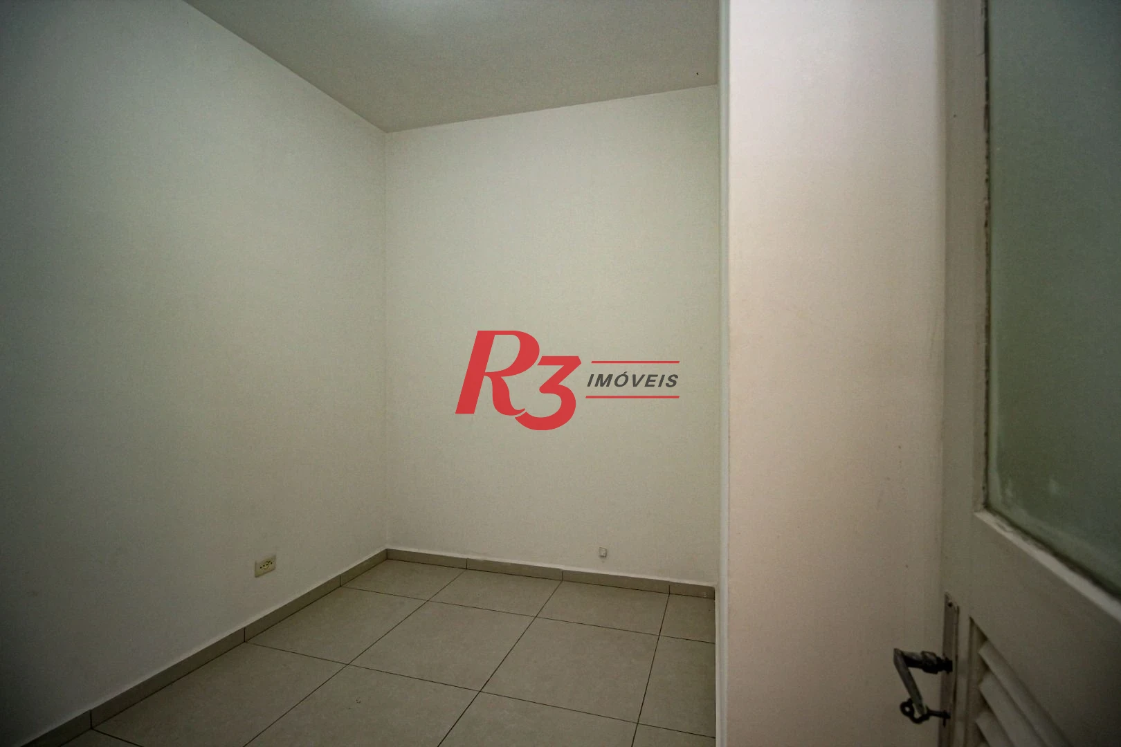 Apartamento com 3 dormitórios à venda, 107 m² por R$ 790.000,00 - Boqueirão - Santos/SP