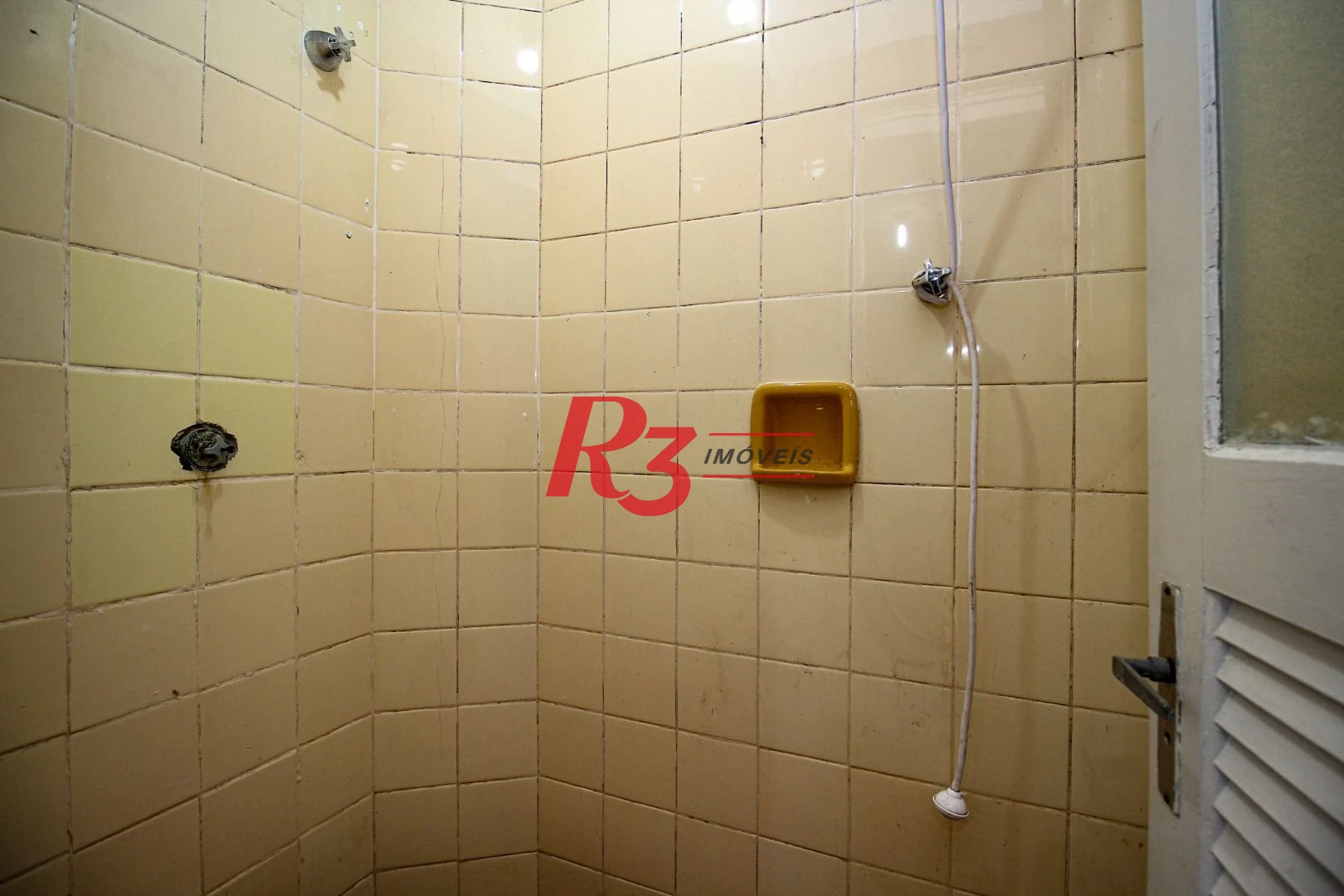 Apartamento com 3 dormitórios à venda, 107 m² por R$ 790.000,00 - Boqueirão - Santos/SP