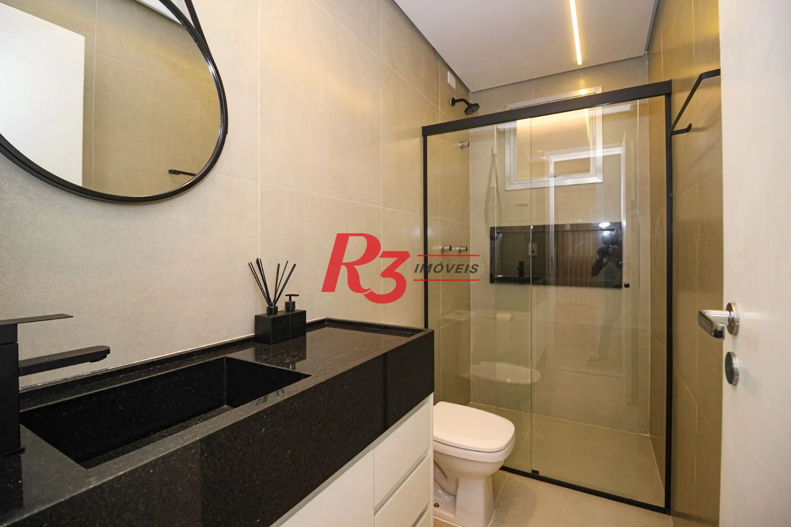 Apartamento com 3 dormitórios à venda, 208 m² por R$ 2.690.000,00 - Aparecida - Santos/SP