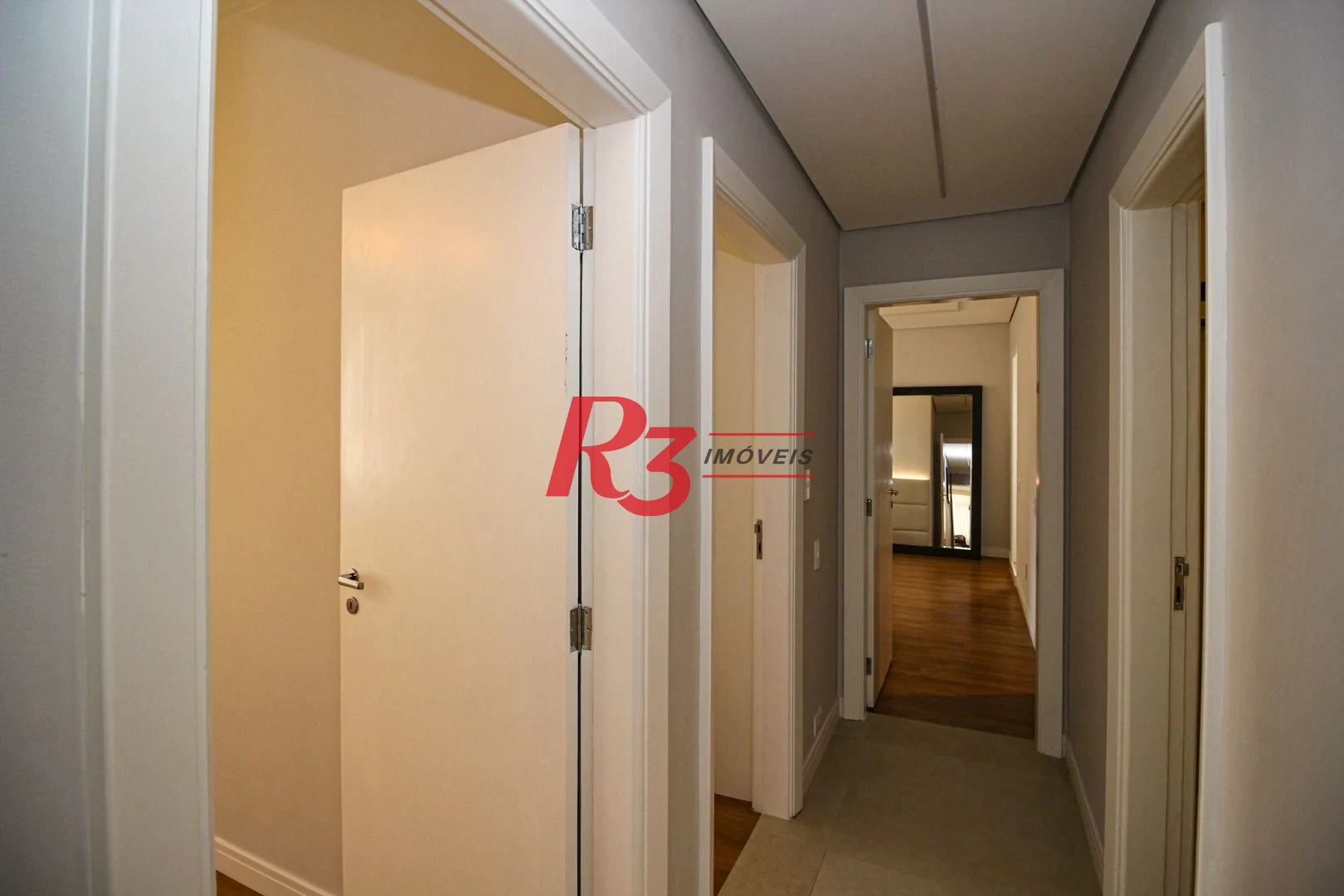 Apartamento com 3 dormitórios à venda, 208 m² por R$ 2.690.000,00 - Aparecida - Santos/SP
