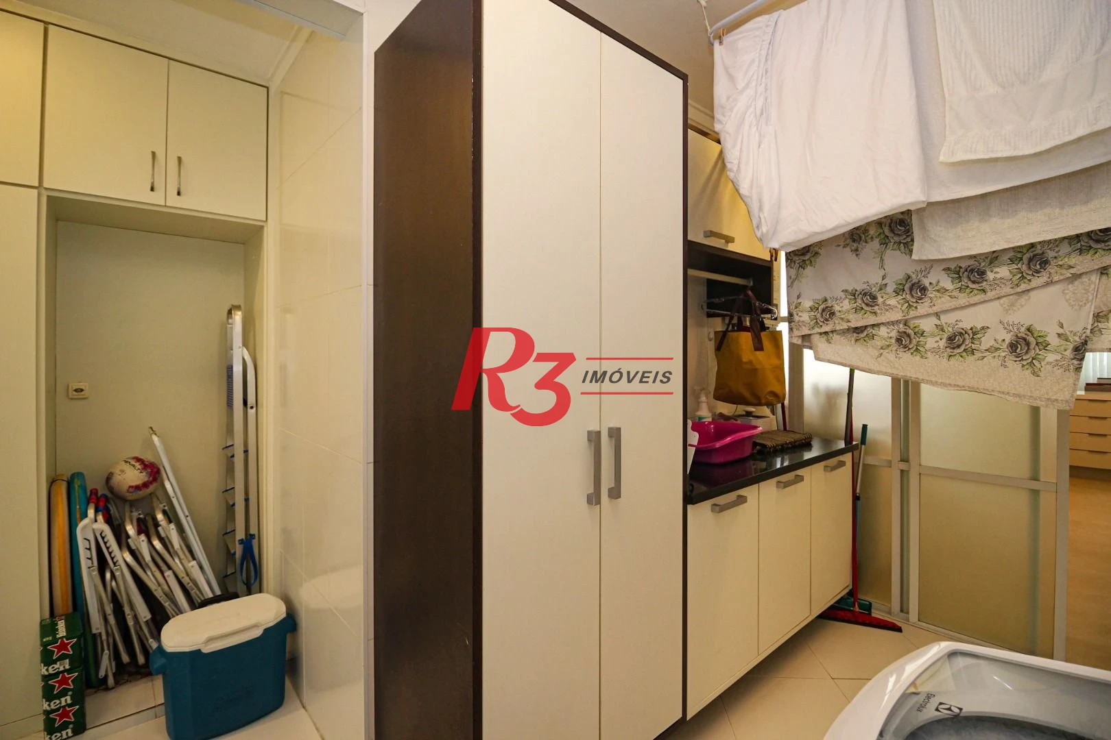 Apartamento com 3 dormitórios à venda, 208 m² por R$ 2.690.000,00 - Aparecida - Santos/SP