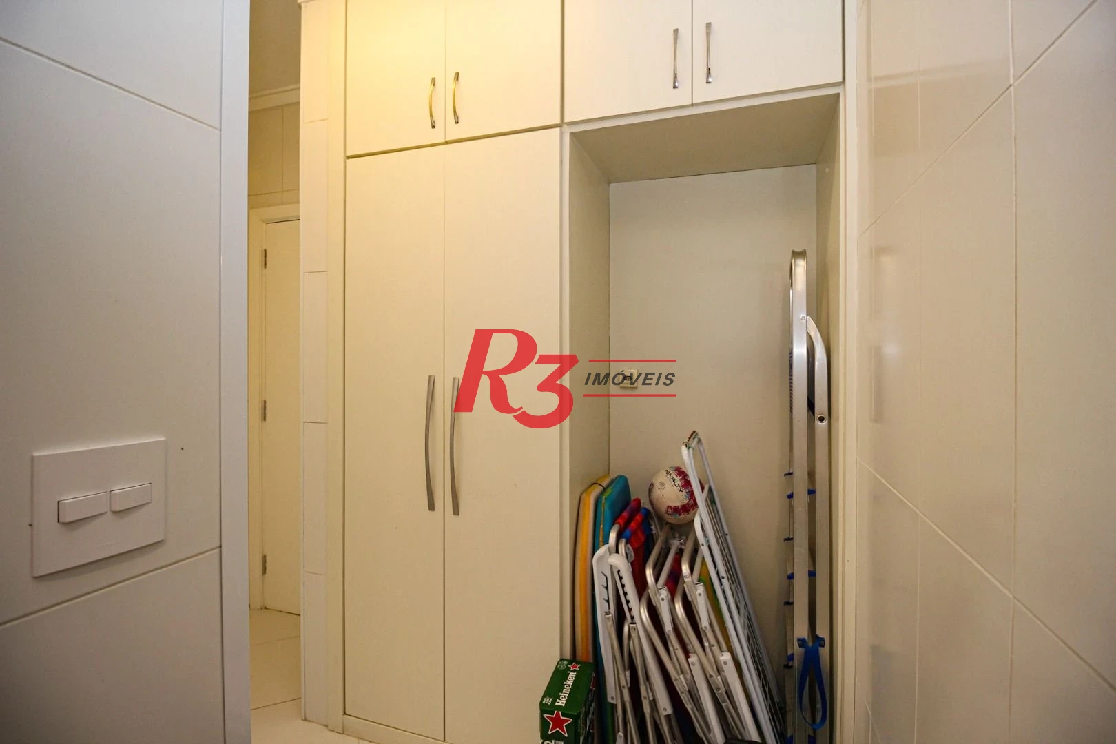 Apartamento com 3 dormitórios à venda, 208 m² por R$ 2.690.000,00 - Aparecida - Santos/SP