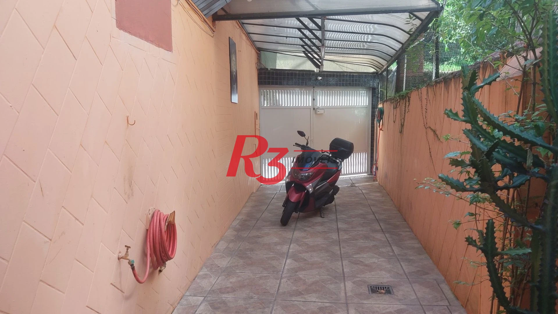 Sobrado à venda, 285 m² por R$ 1.650.000,00 - José Menino - Santos/SP