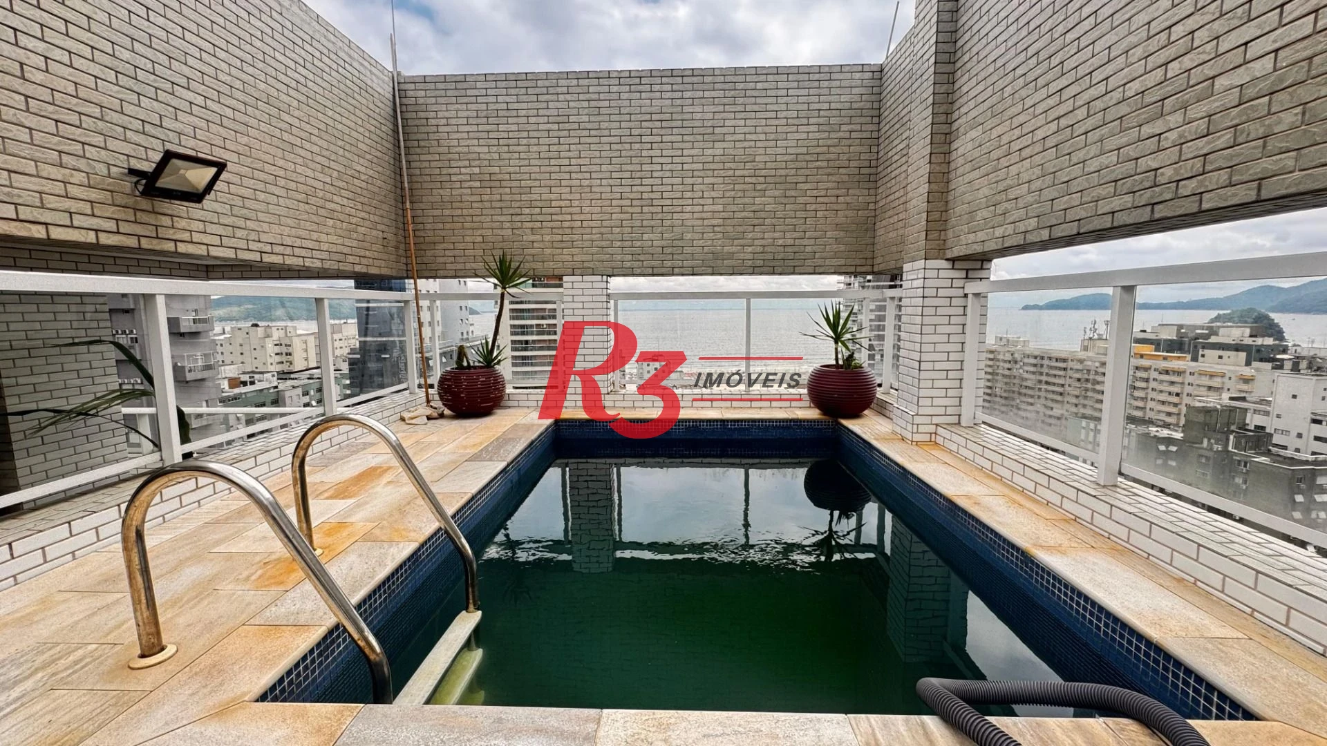 Apartamento Duplex à venda, 270 m² por R$ 5.200.000,00 - Pompéia - Santos/SP