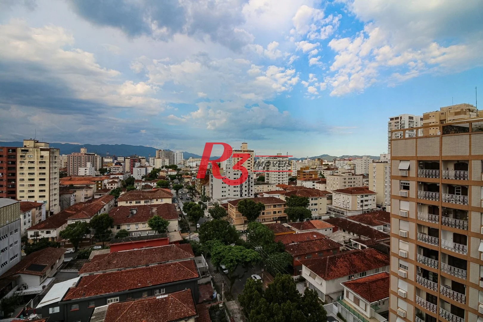 Apartamento à venda, 74 m² por R$ 940.000,00 - Embaré - Santos/SP