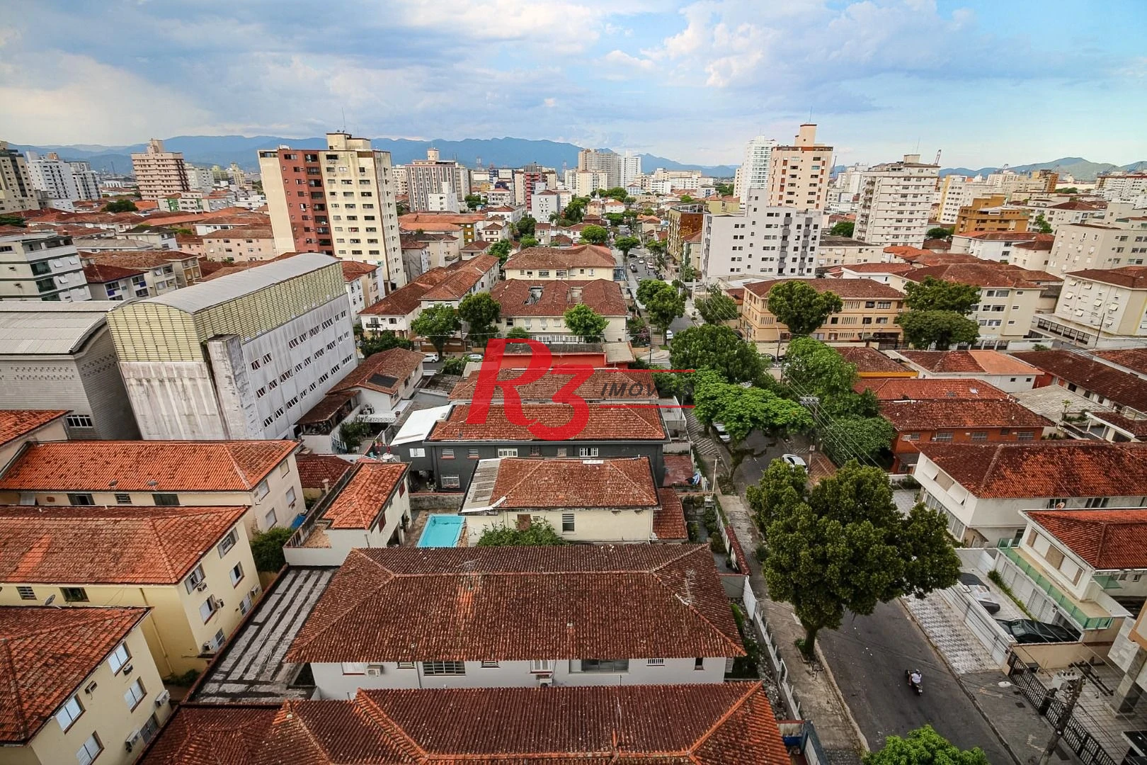 Apartamento à venda, 74 m² por R$ 940.000,00 - Embaré - Santos/SP