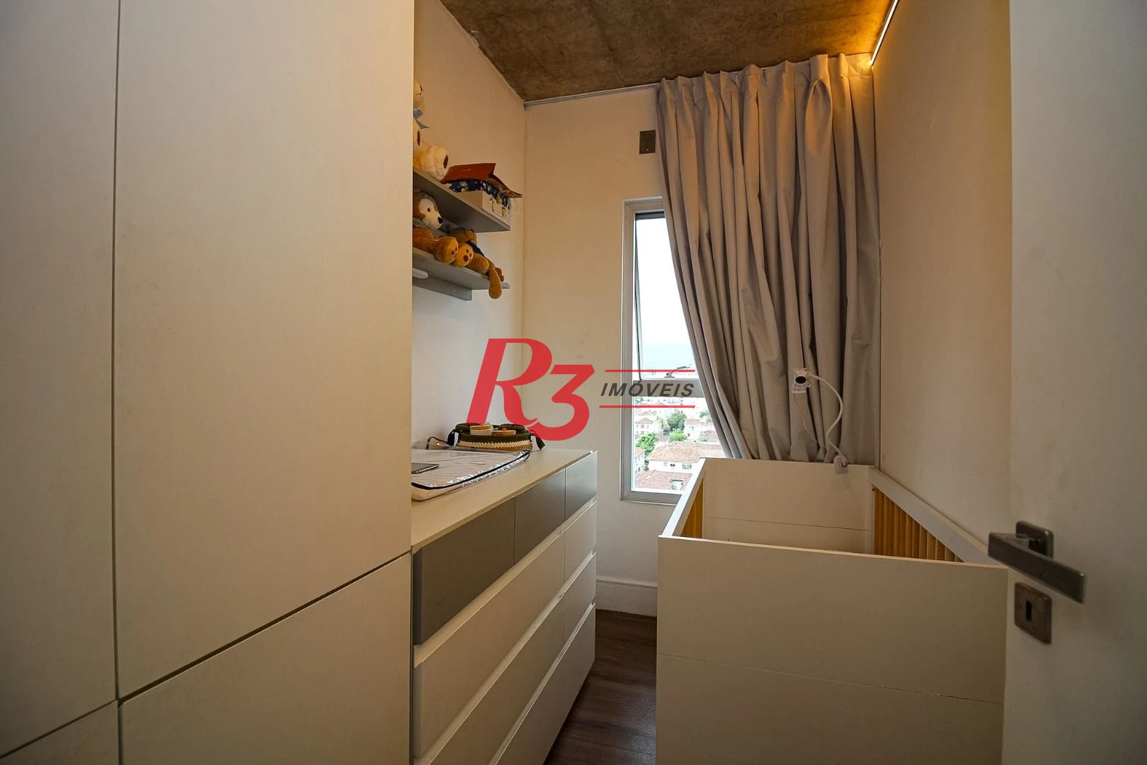 Apartamento à venda, 74 m² por R$ 940.000,00 - Embaré - Santos/SP
