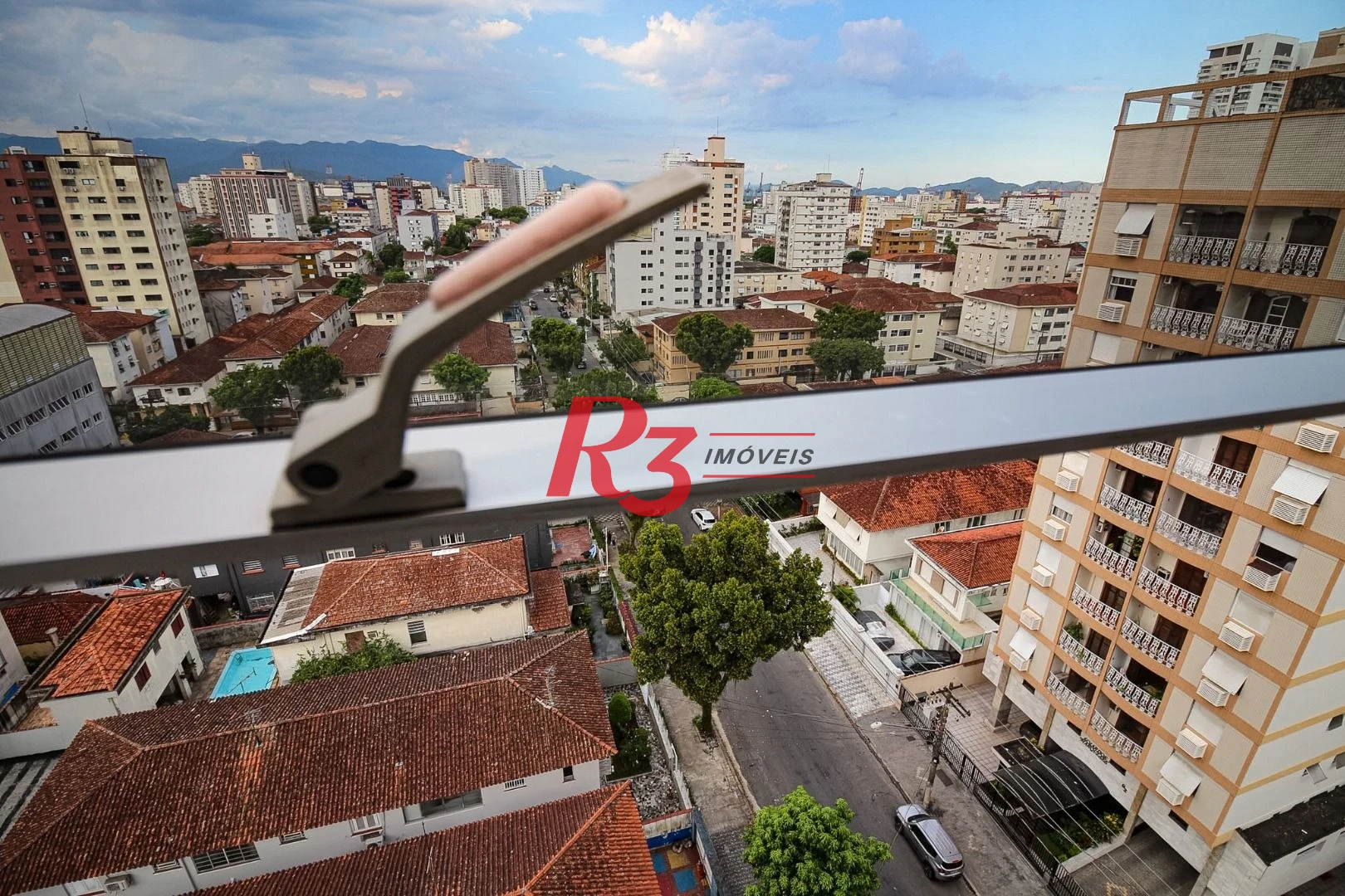 Apartamento à venda, 74 m² por R$ 940.000,00 - Embaré - Santos/SP
