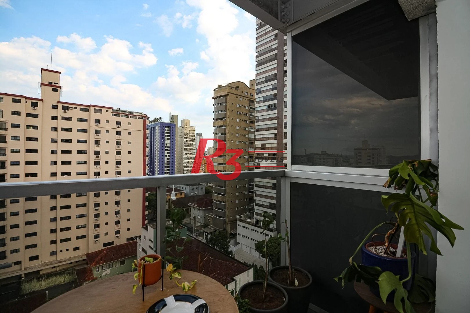Apartamento à venda, 74 m² por R$ 940.000,00 - Embaré - Santos/SP