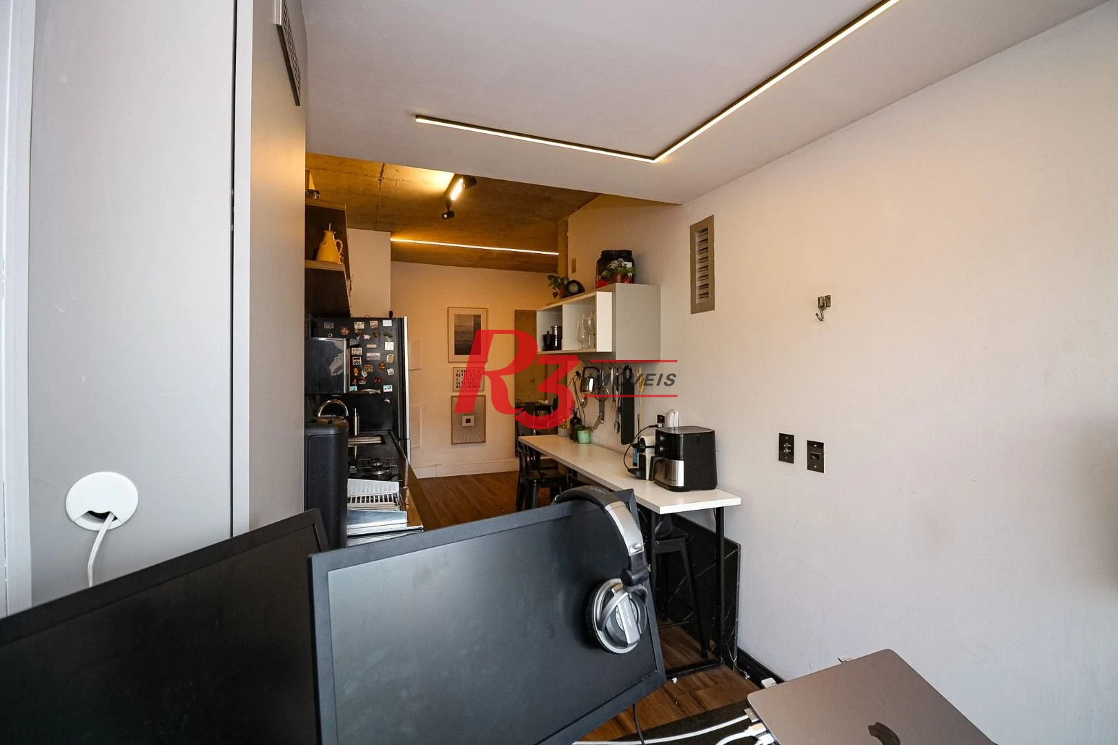 Apartamento à venda, 74 m² por R$ 940.000,00 - Embaré - Santos/SP