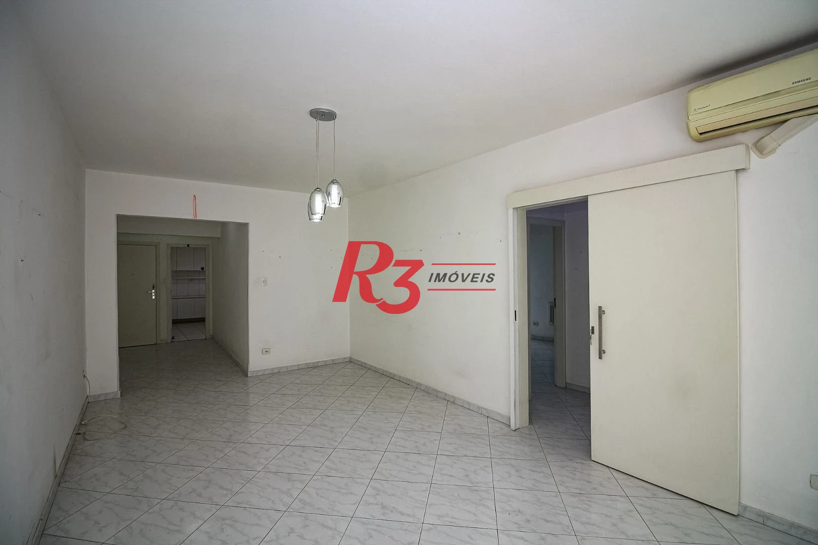 Apartamento com 2 dormitórios à venda, 110 m² por R$ 940.000,00 - Aparecida - Santos/SP