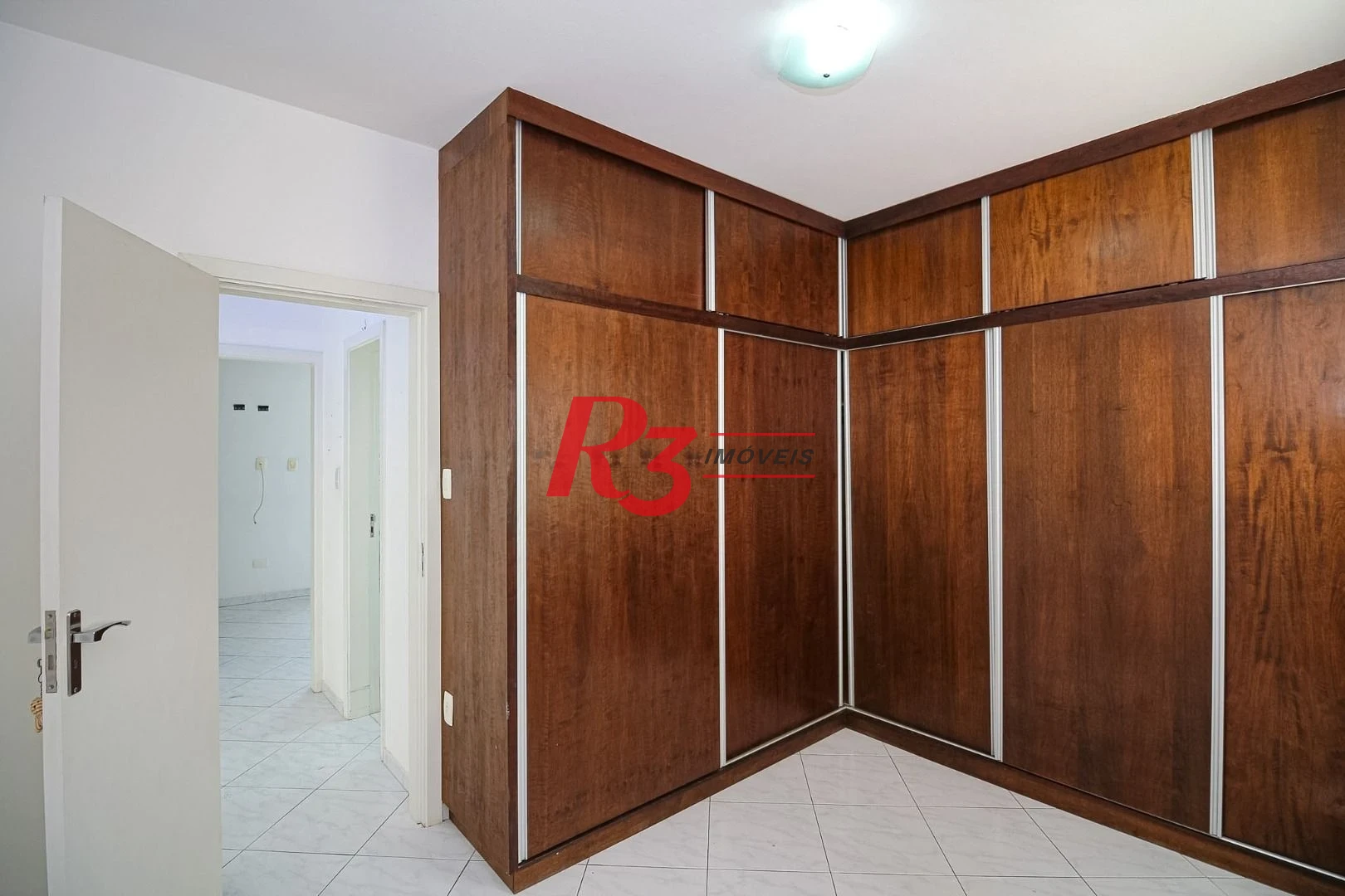 Apartamento com 2 dormitórios à venda, 110 m² por R$ 940.000,00 - Aparecida - Santos/SP