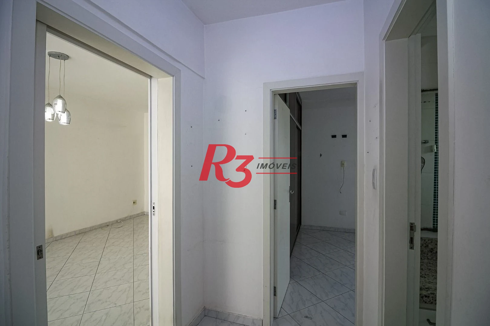 Apartamento com 2 dormitórios à venda, 110 m² por R$ 940.000,00 - Aparecida - Santos/SP