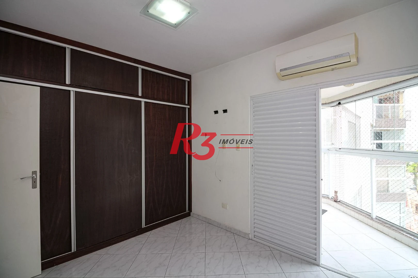 Apartamento com 2 dormitórios à venda, 110 m² por R$ 940.000,00 - Aparecida - Santos/SP