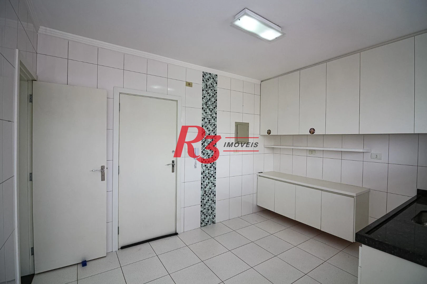Apartamento com 2 dormitórios à venda, 110 m² por R$ 940.000,00 - Aparecida - Santos/SP