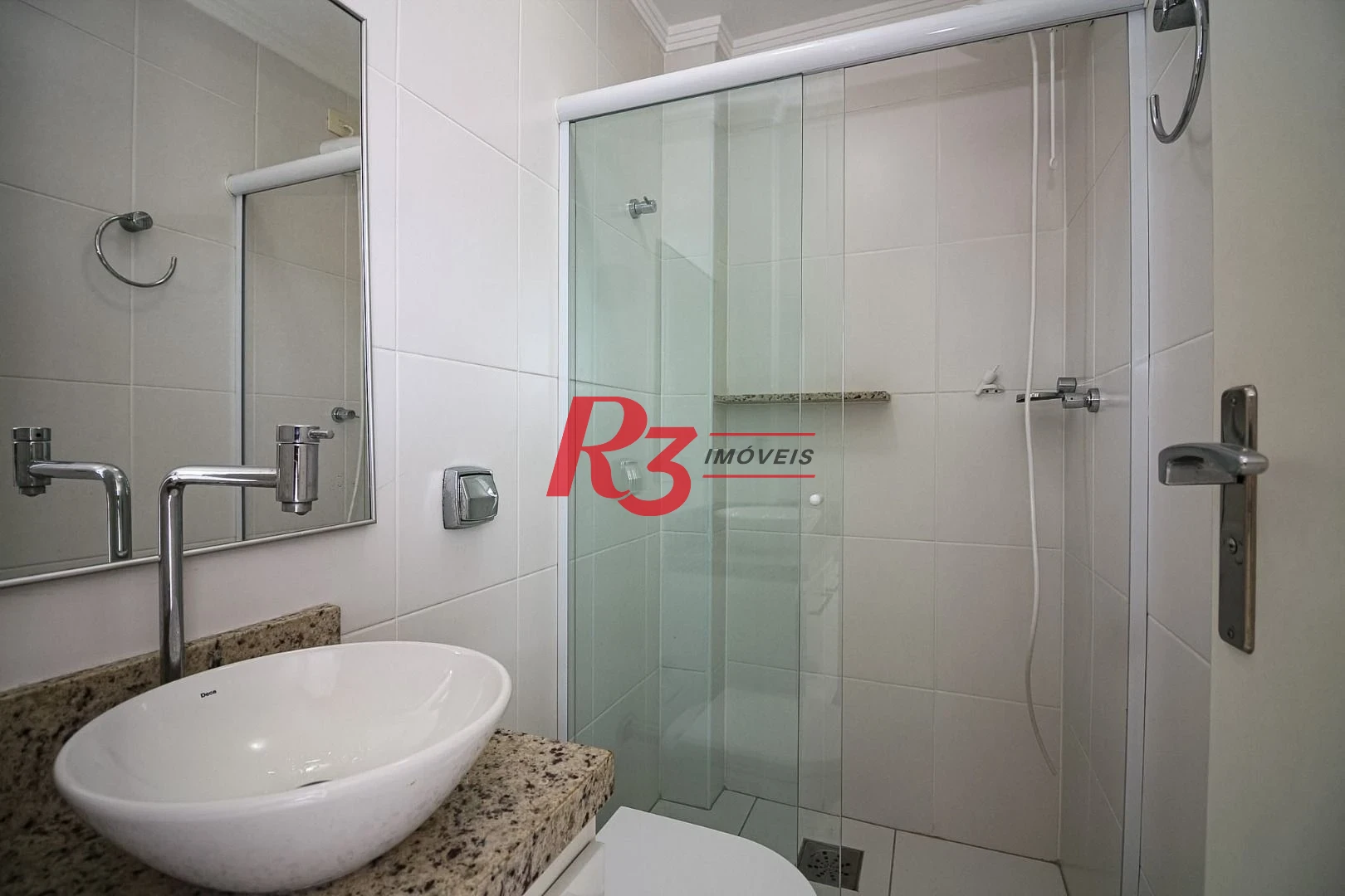 Apartamento com 2 dormitórios à venda, 110 m² por R$ 940.000,00 - Aparecida - Santos/SP