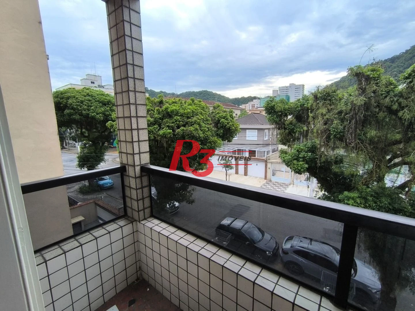 Apartamento com 3 dormitórios à venda, 80 m² por R$ 410.000,00 - Marapé - Santos/SP