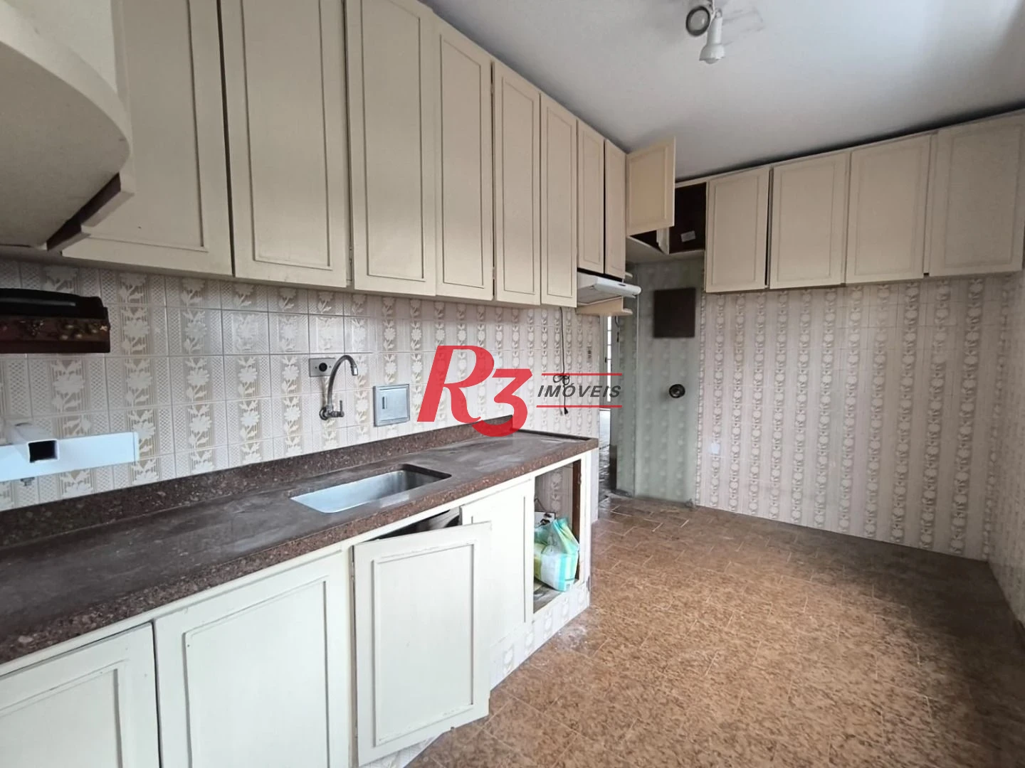 Apartamento com 3 dormitórios à venda, 80 m² por R$ 410.000,00 - Marapé - Santos/SP