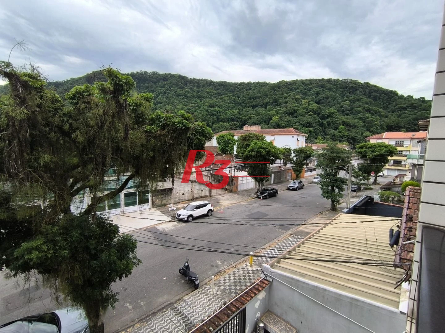 Apartamento com 3 dormitórios à venda, 80 m² por R$ 410.000,00 - Marapé - Santos/SP