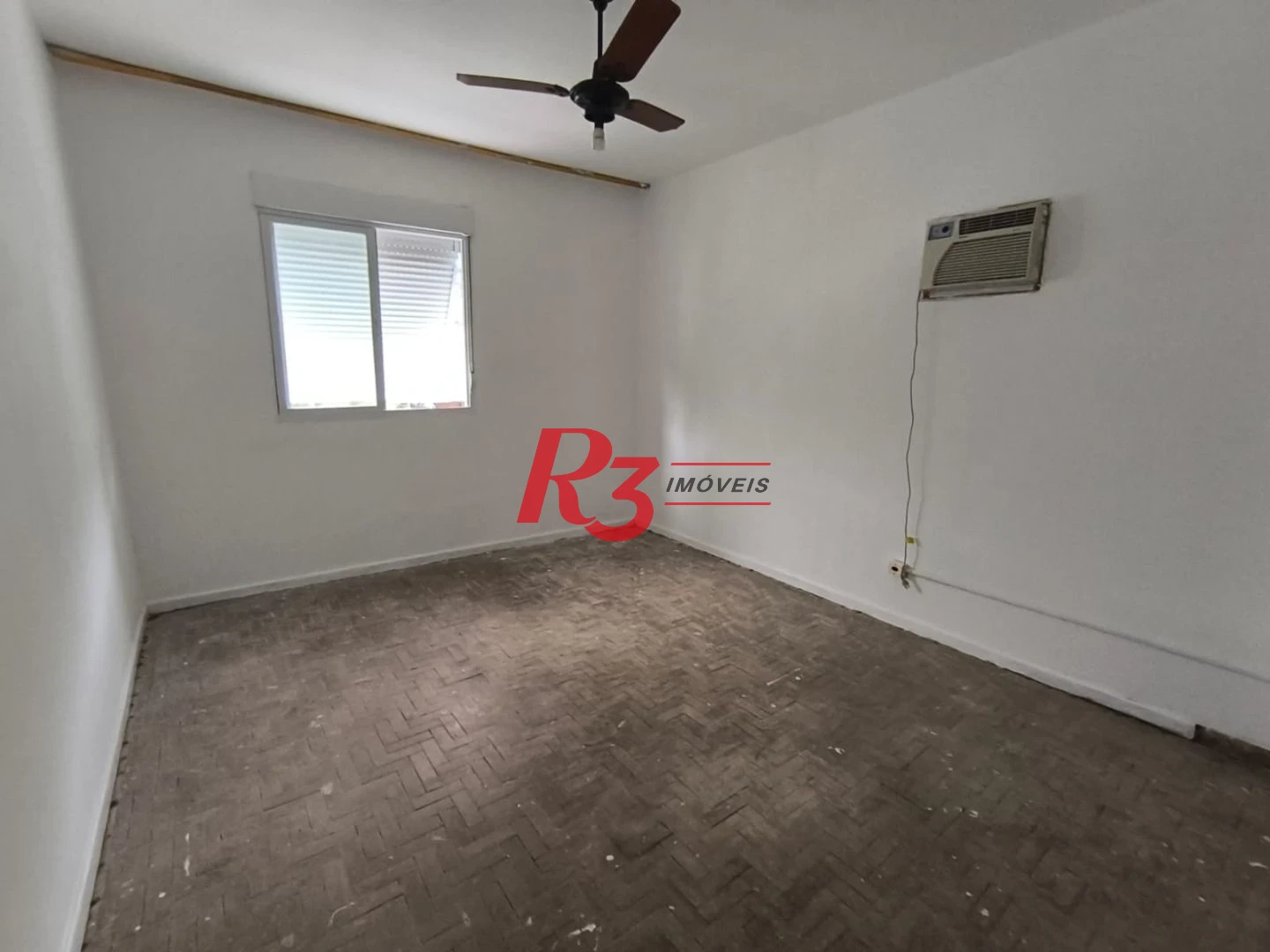 Apartamento com 3 dormitórios à venda, 80 m² por R$ 410.000,00 - Marapé - Santos/SP