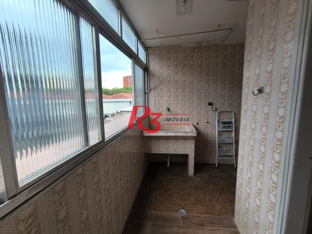 Apartamento com 3 dormitórios à venda, 80 m² por R$ 410.000,00 - Marapé - Santos/SP