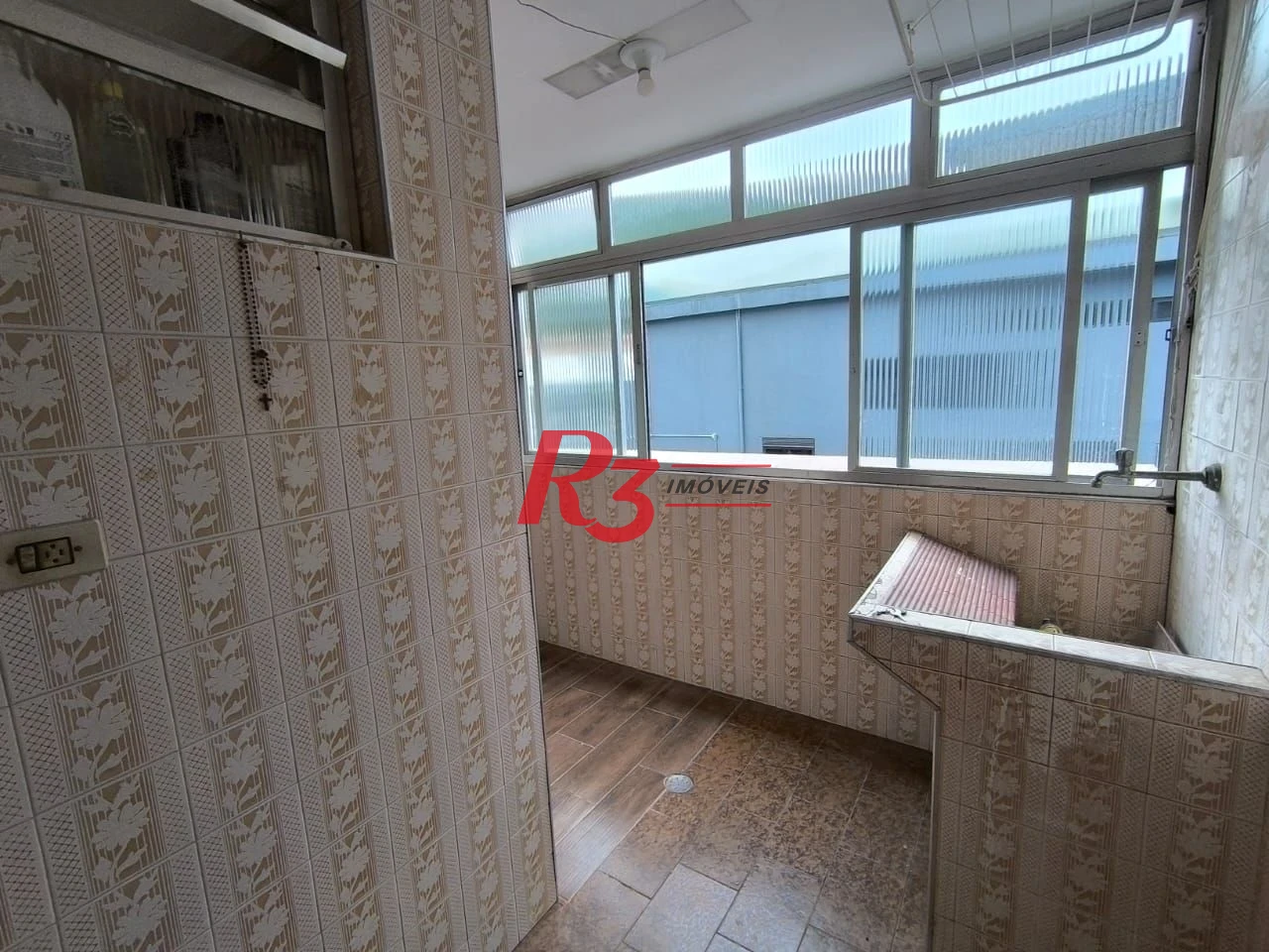 Apartamento com 3 dormitórios à venda, 80 m² por R$ 410.000,00 - Marapé - Santos/SP