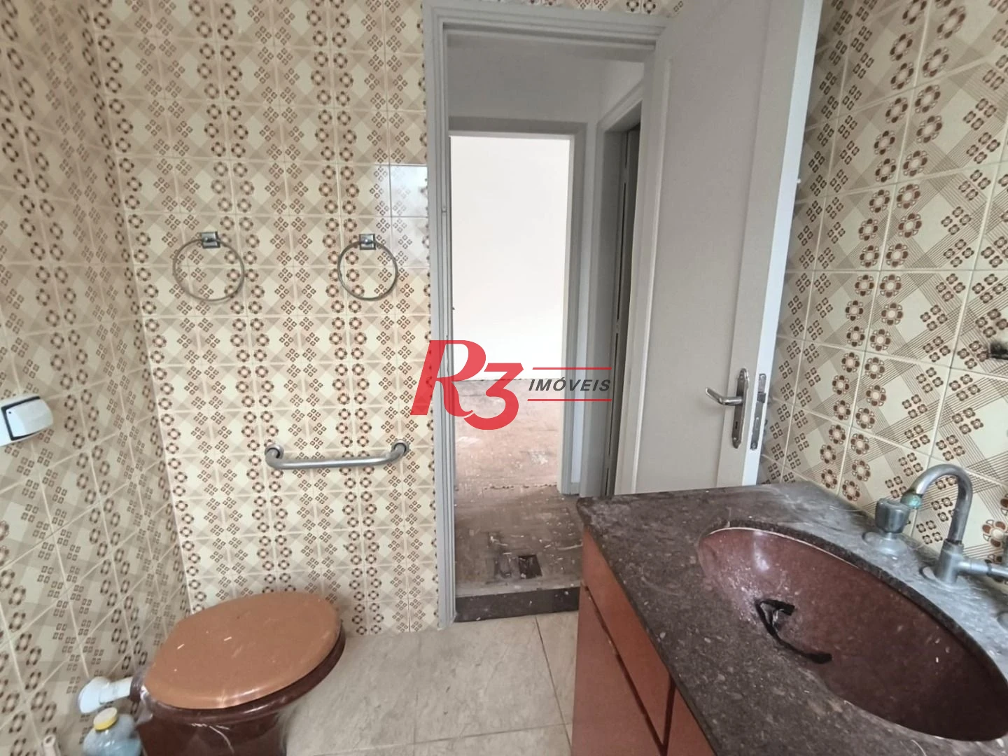 Apartamento com 3 dormitórios à venda, 80 m² por R$ 410.000,00 - Marapé - Santos/SP