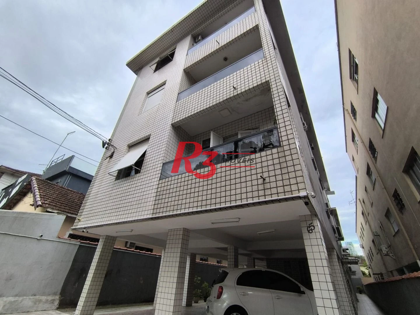 Apartamento com 3 dormitórios à venda, 80 m² por R$ 410.000,00 - Marapé - Santos/SP