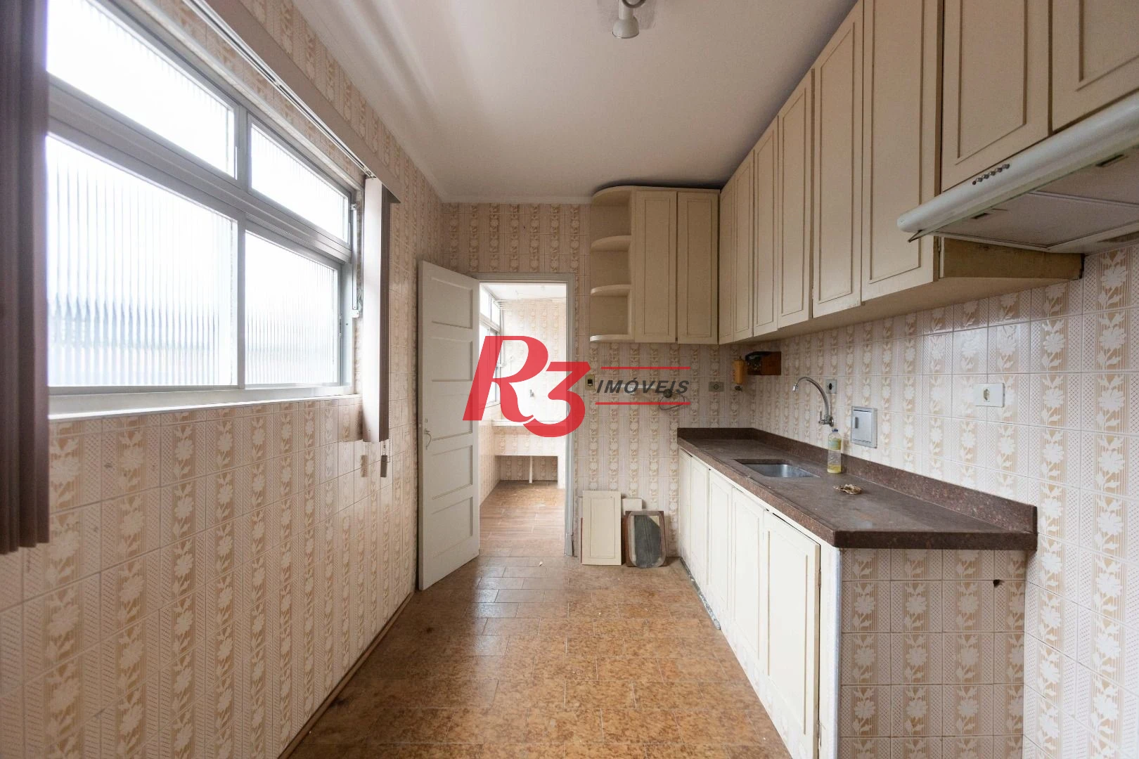 Apartamento com 3 dormitórios para alugar, 80 m² - Marapé - Santos/SP