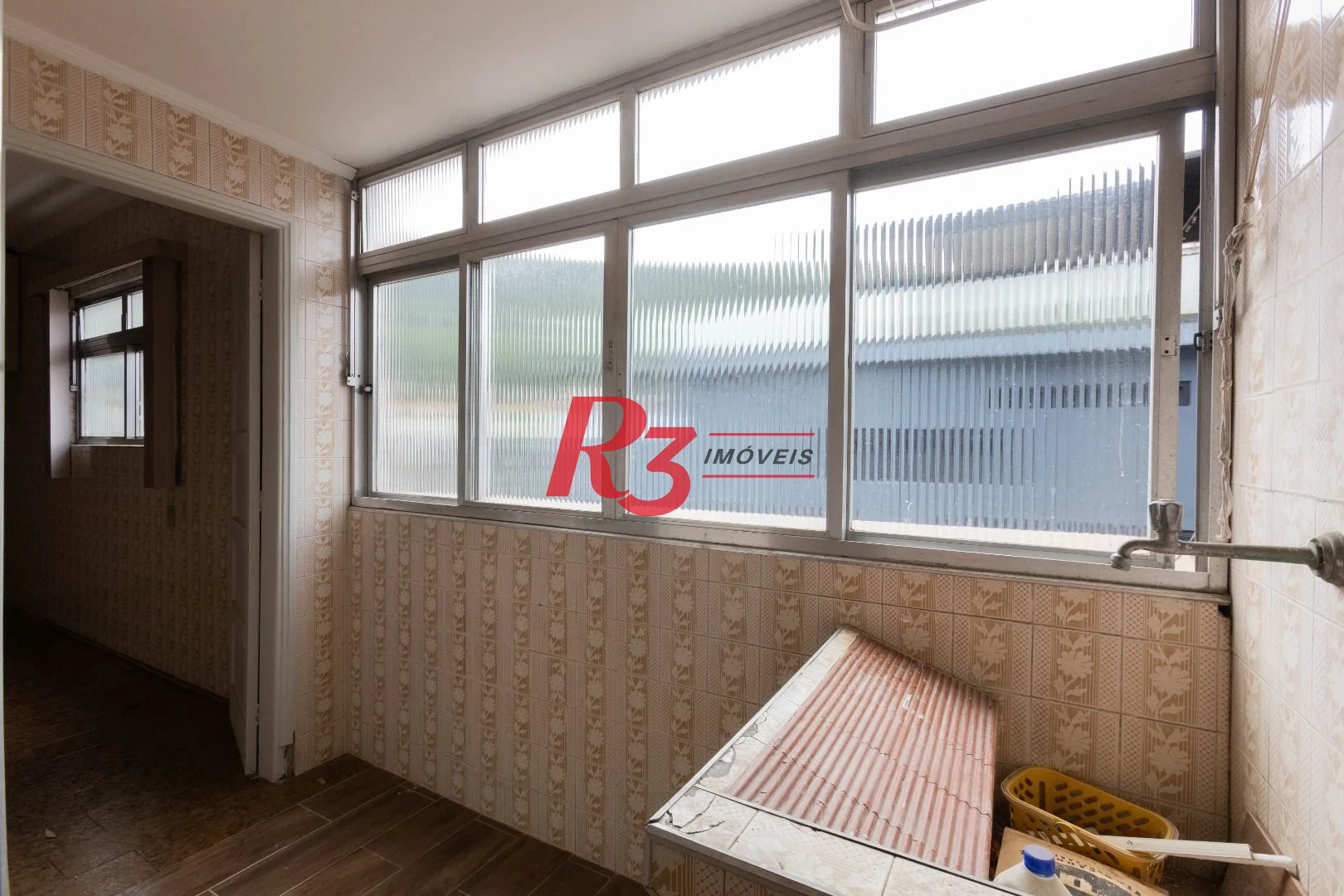 Apartamento com 3 dormitórios para alugar, 80 m² - Marapé - Santos/SP
