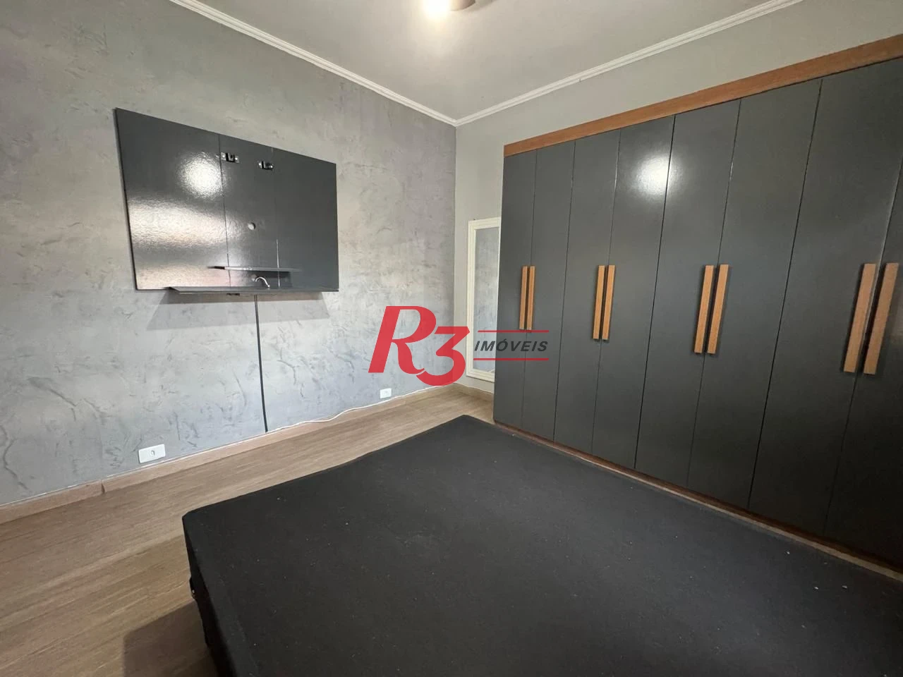 Apartamento com 3 dormitórios à venda, 130 m² por R$ 580.000,00 - Campo Grande - Santos/SP