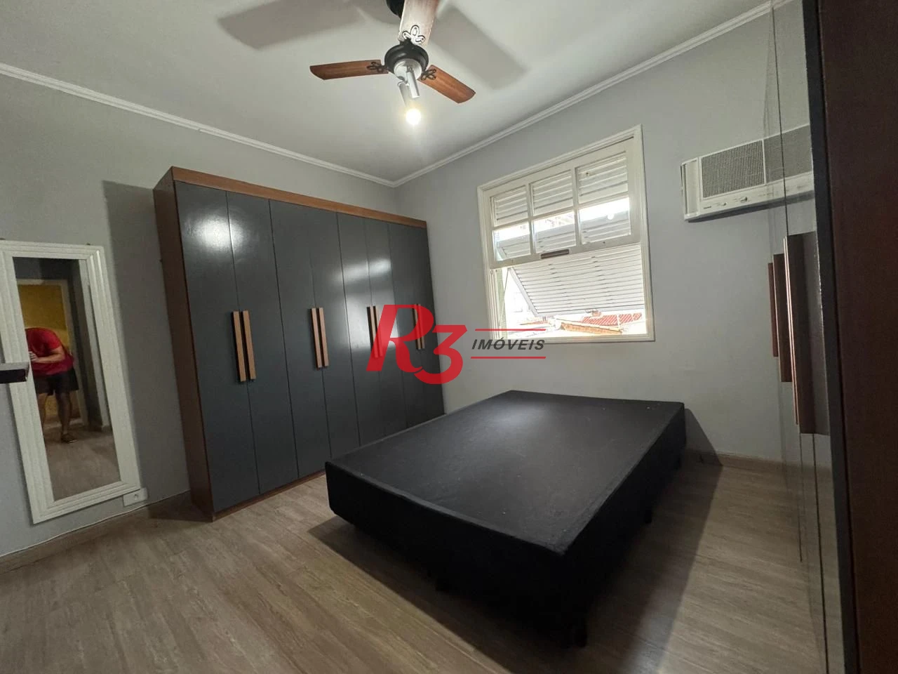 Apartamento com 3 dormitórios à venda, 130 m² por R$ 580.000,00 - Campo Grande - Santos/SP