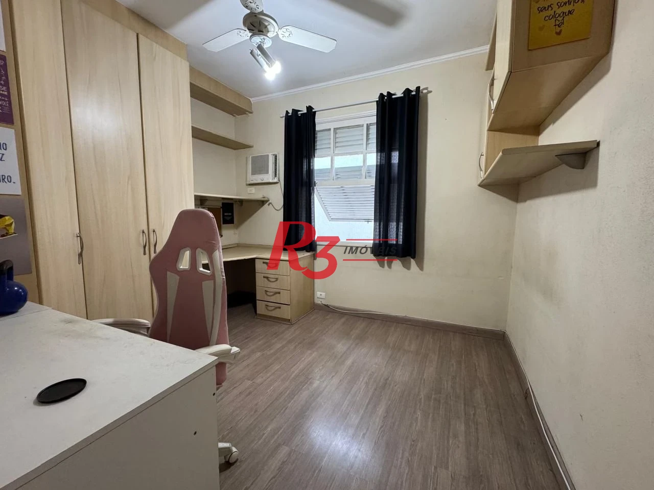 Apartamento com 3 dormitórios à venda, 130 m² por R$ 580.000,00 - Campo Grande - Santos/SP