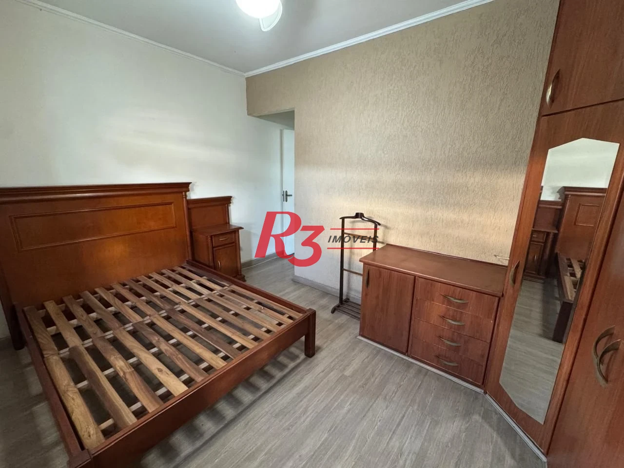 Apartamento com 3 dormitórios à venda, 130 m² por R$ 580.000,00 - Campo Grande - Santos/SP