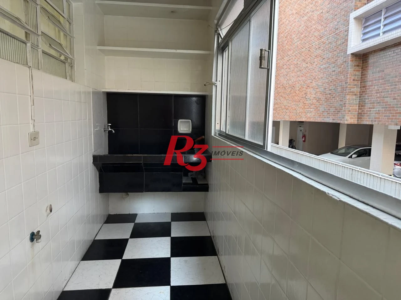 Apartamento com 3 dormitórios à venda, 130 m² por R$ 580.000,00 - Campo Grande - Santos/SP