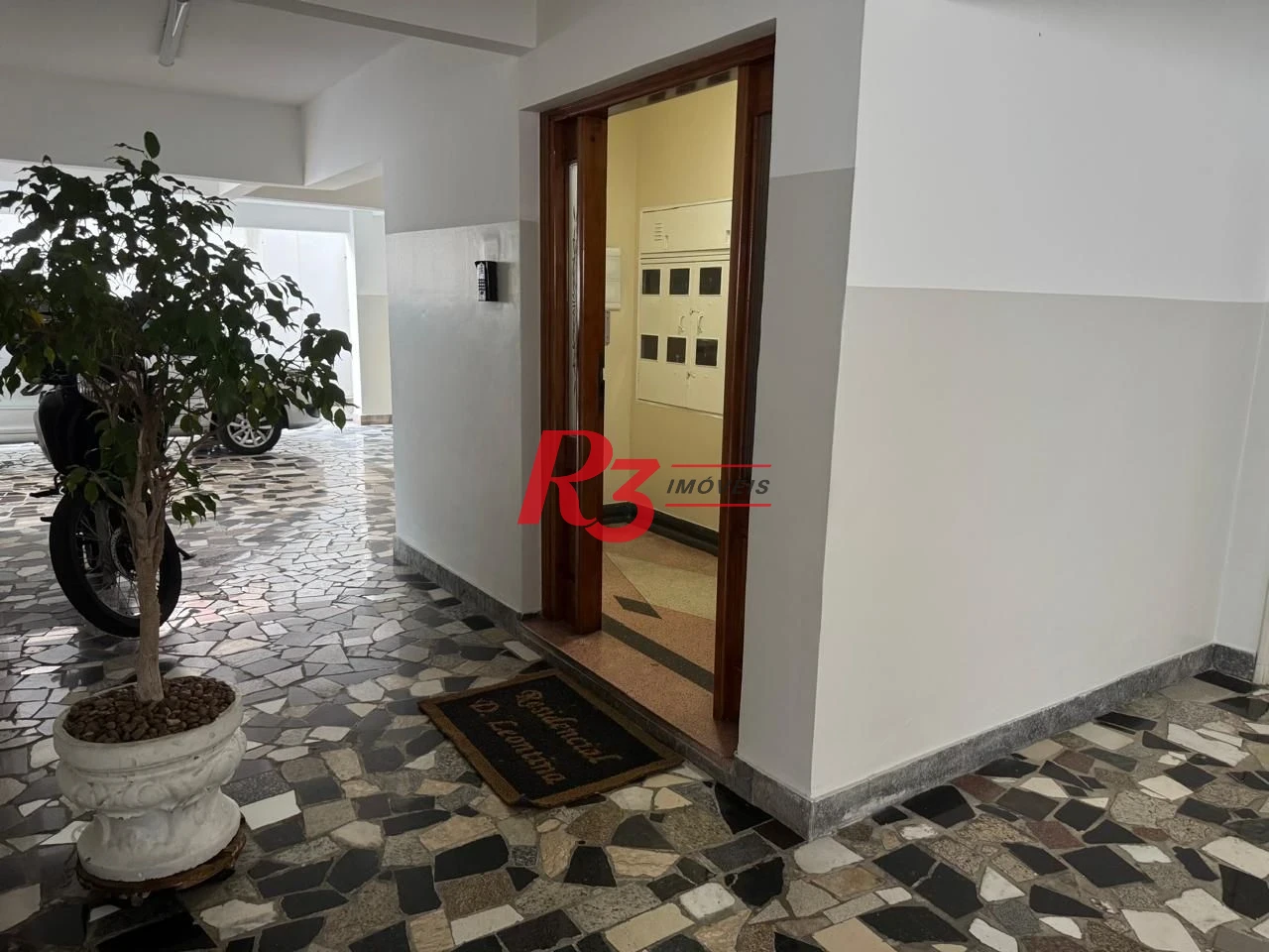 Apartamento com 3 dormitórios à venda, 130 m² por R$ 580.000,00 - Campo Grande - Santos/SP