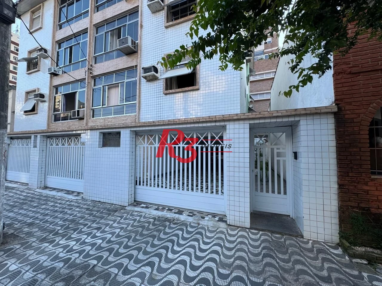 Apartamento com 3 dormitórios à venda, 130 m² por R$ 580.000,00 - Campo Grande - Santos/SP