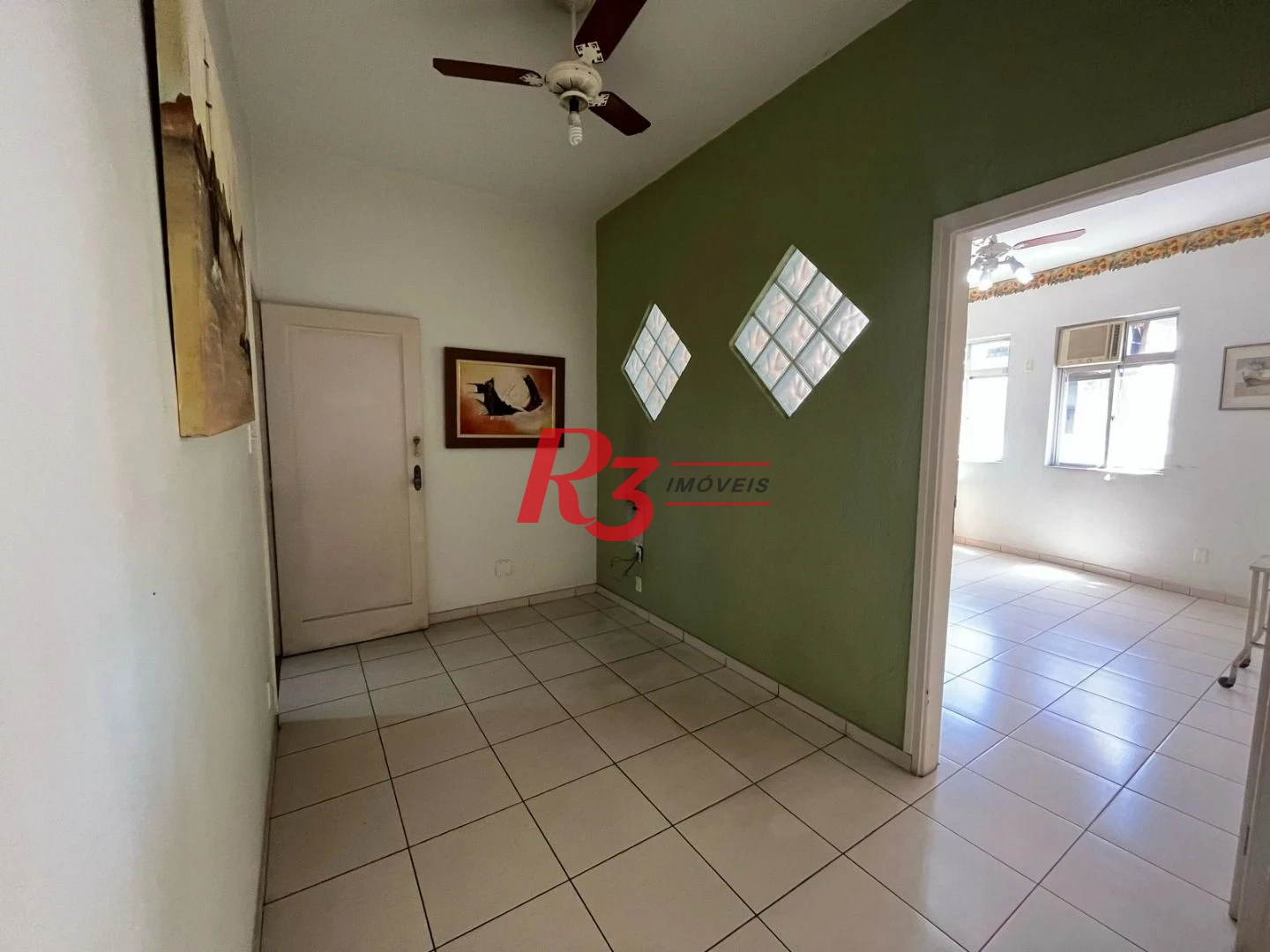 Sala à venda, 72 m² por R$ 240.000,00 - Centro - Santos/SP