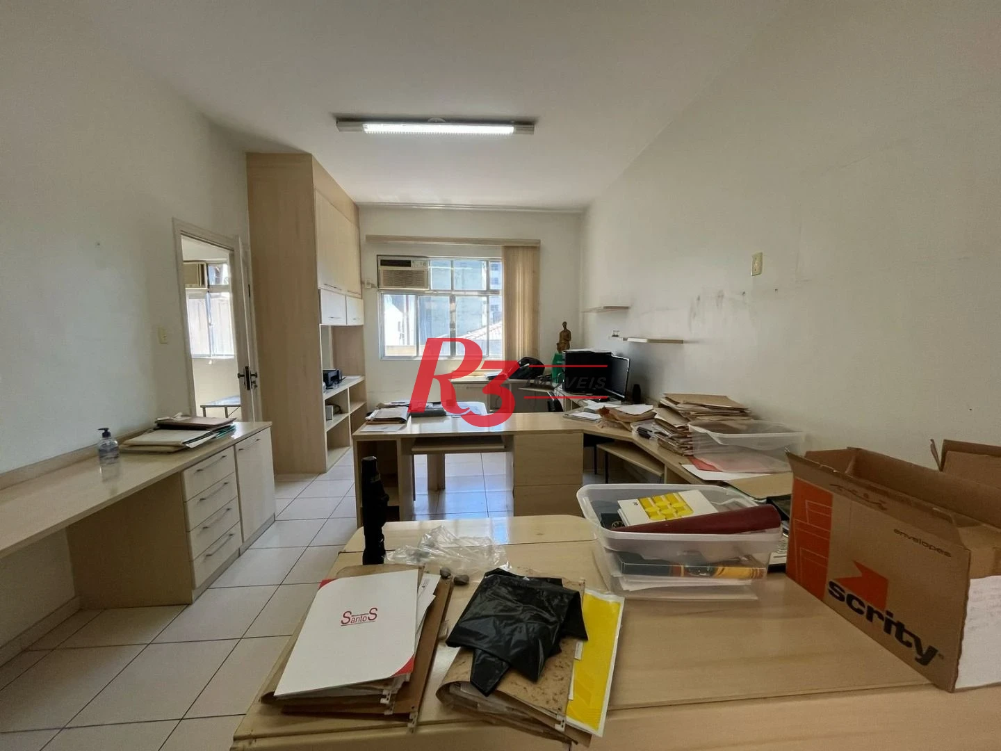 Sala à venda, 72 m² por R$ 240.000,00 - Centro - Santos/SP