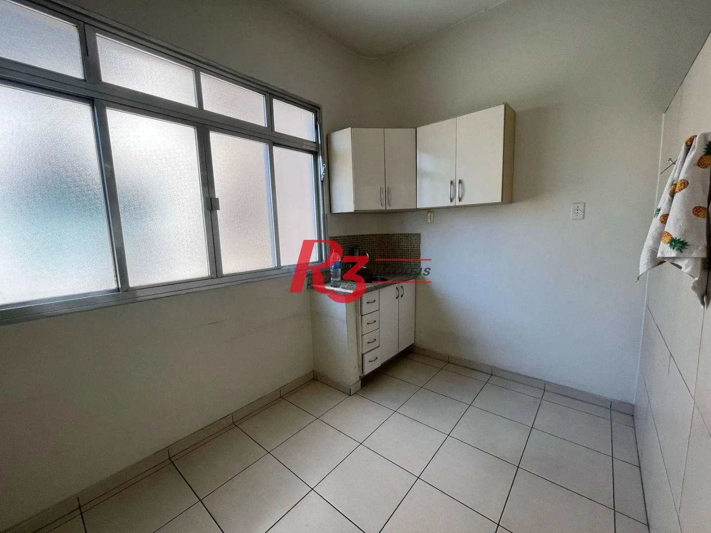 Sala à venda, 72 m² por R$ 240.000,00 - Centro - Santos/SP